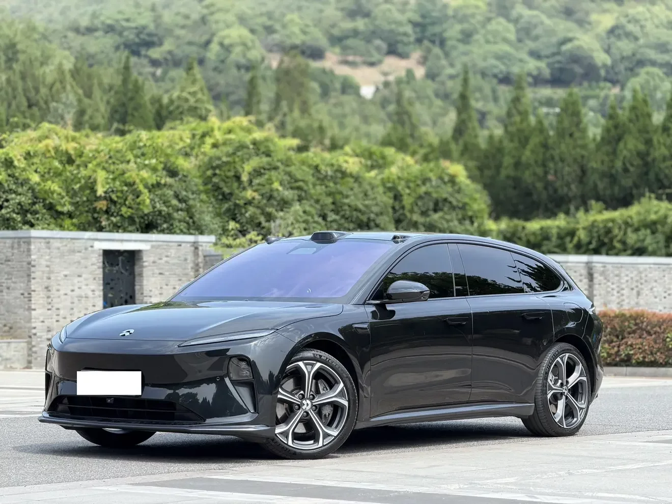 NIO ET5T  из Китая