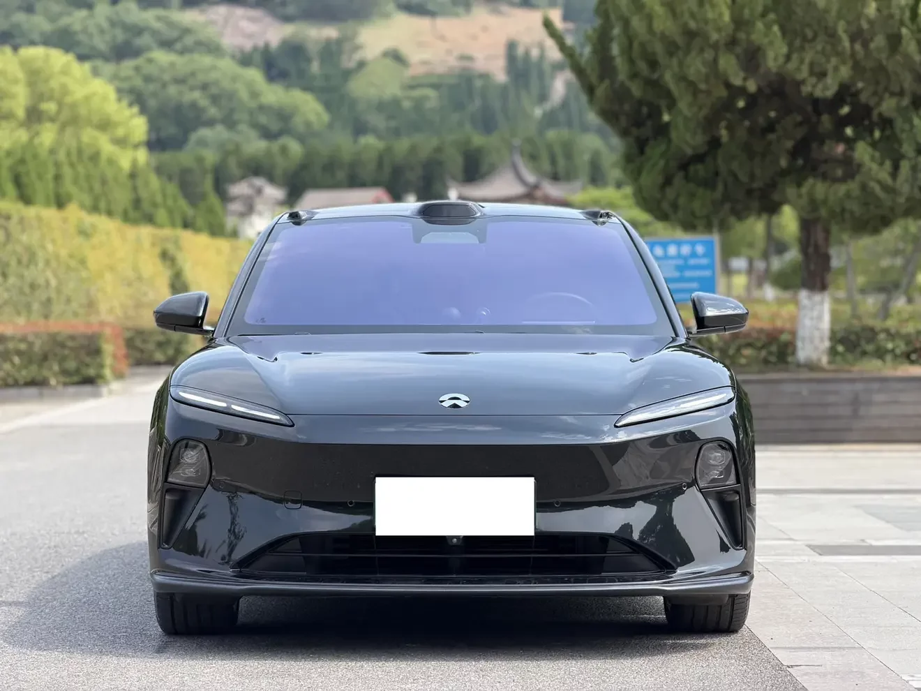 NIO ET5T  из Китая