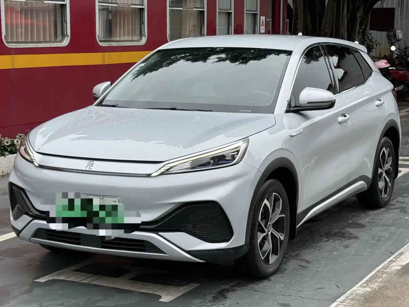 BYD Yuan PLUS