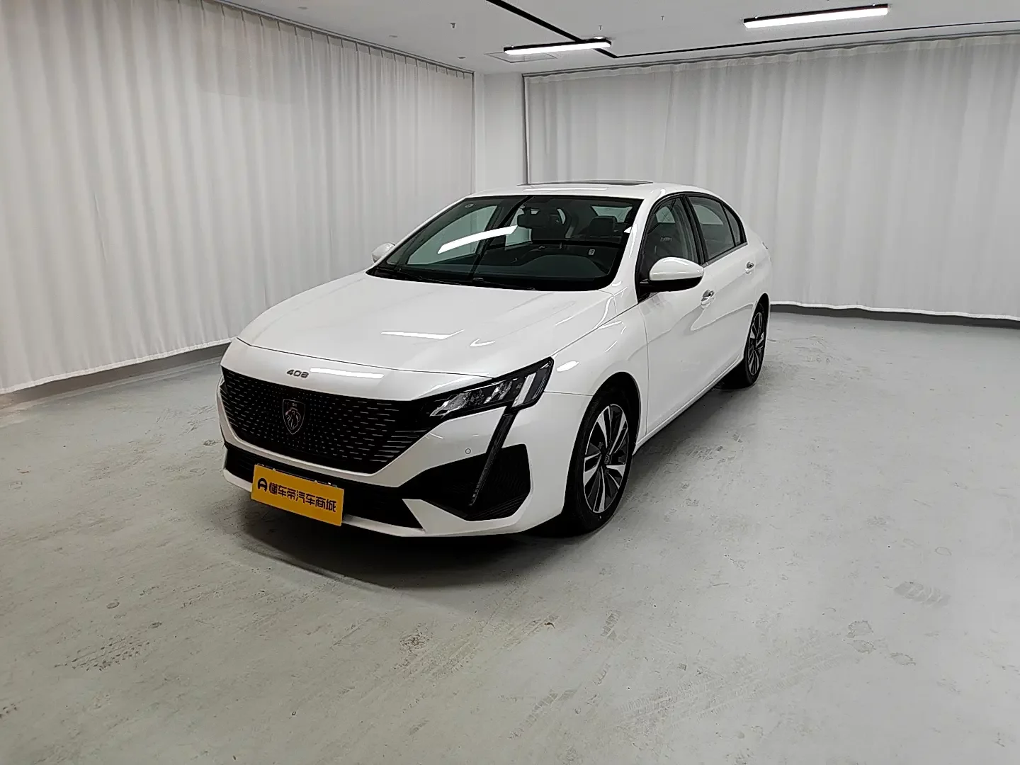 Peugeot 408