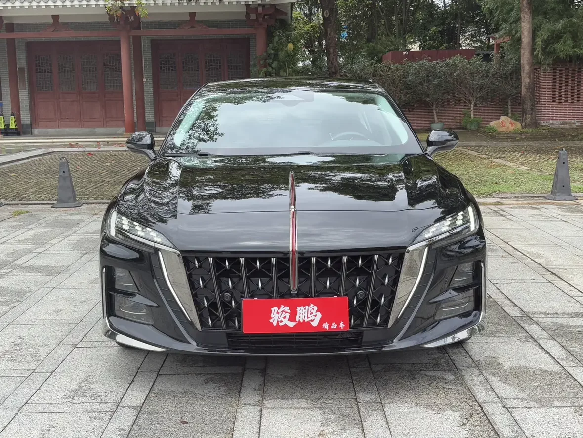 Hongqi H6