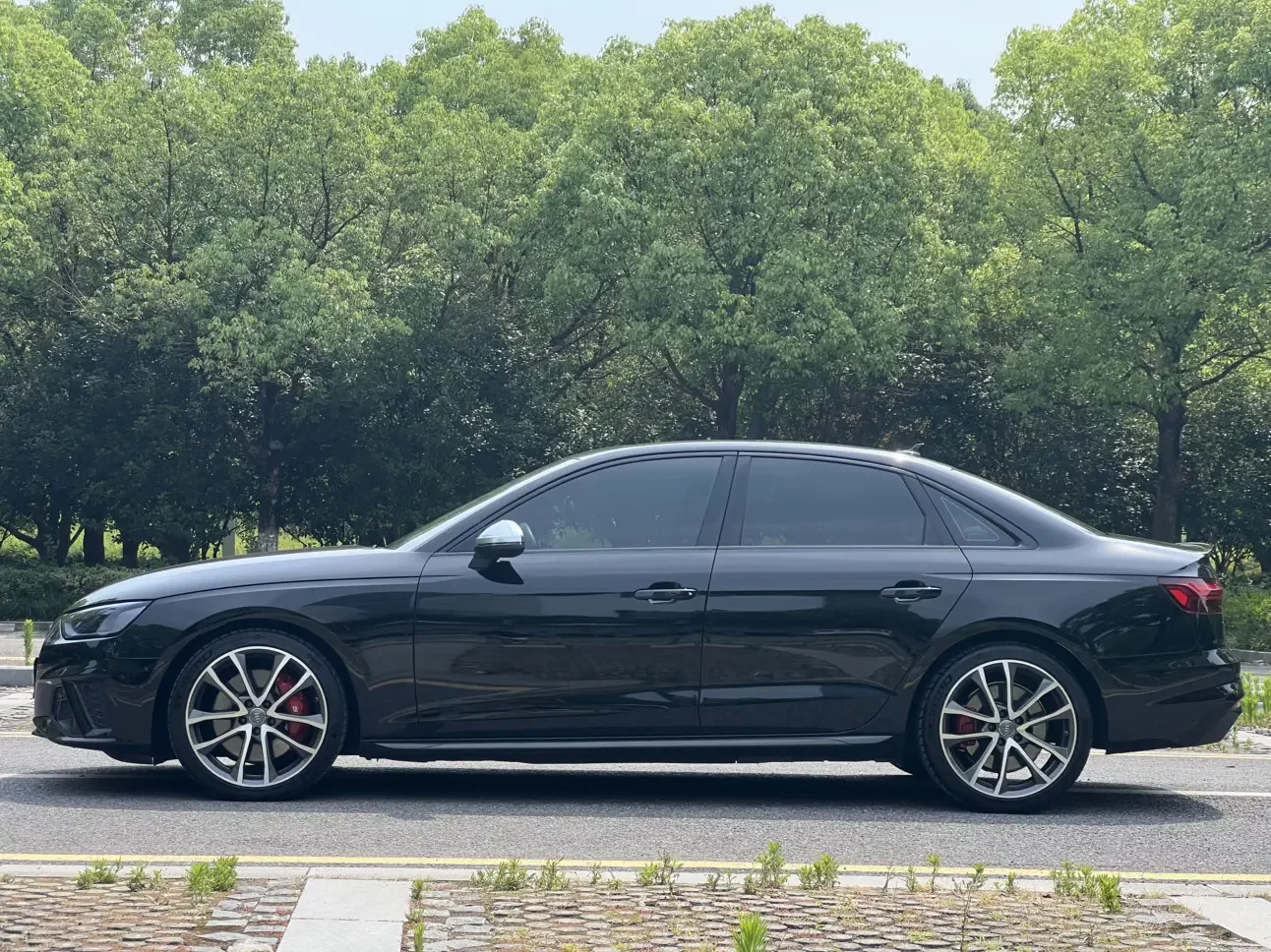 Audi S4