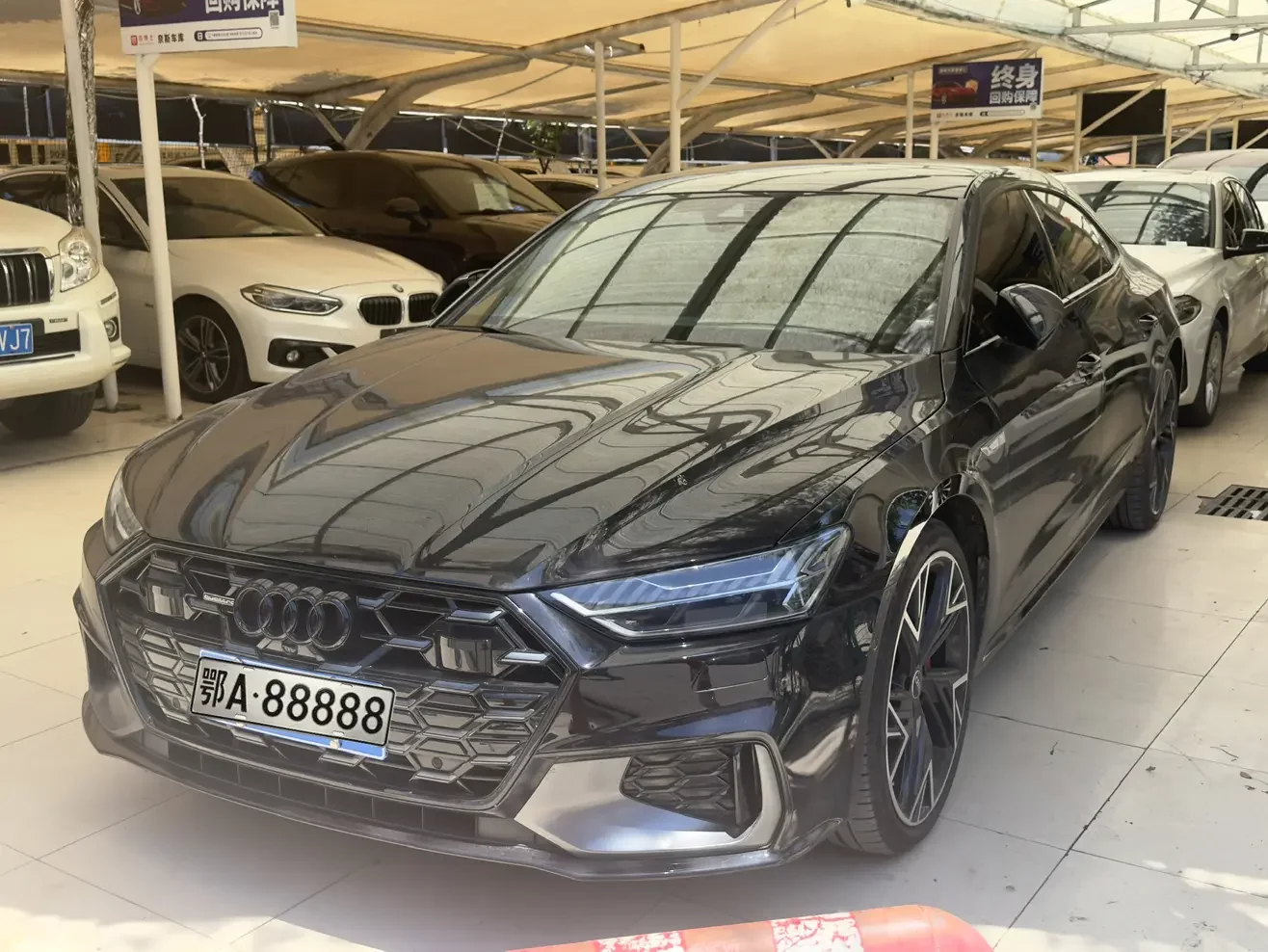 Audi A7L