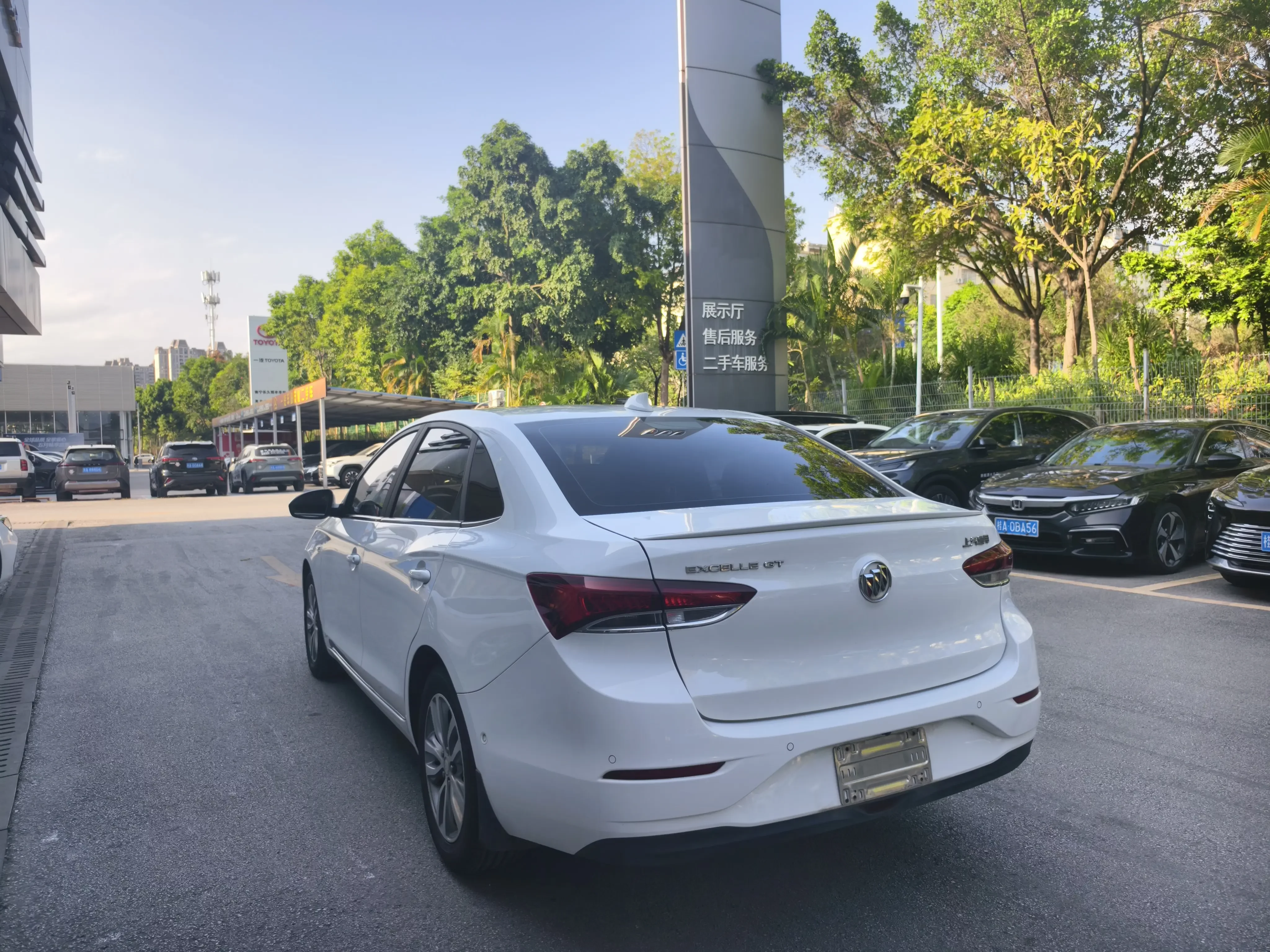 Buick Yinglang