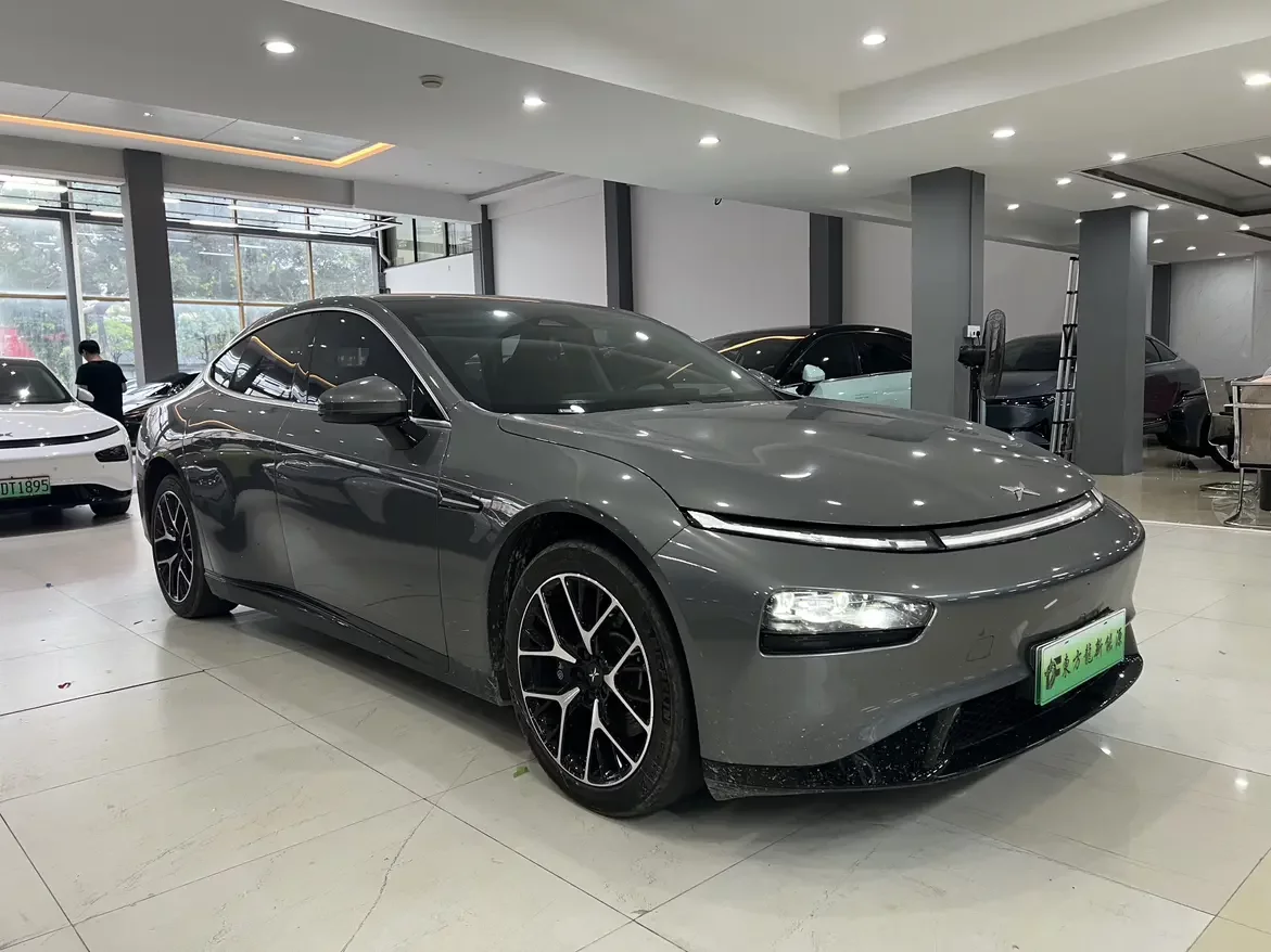 Xpeng P7