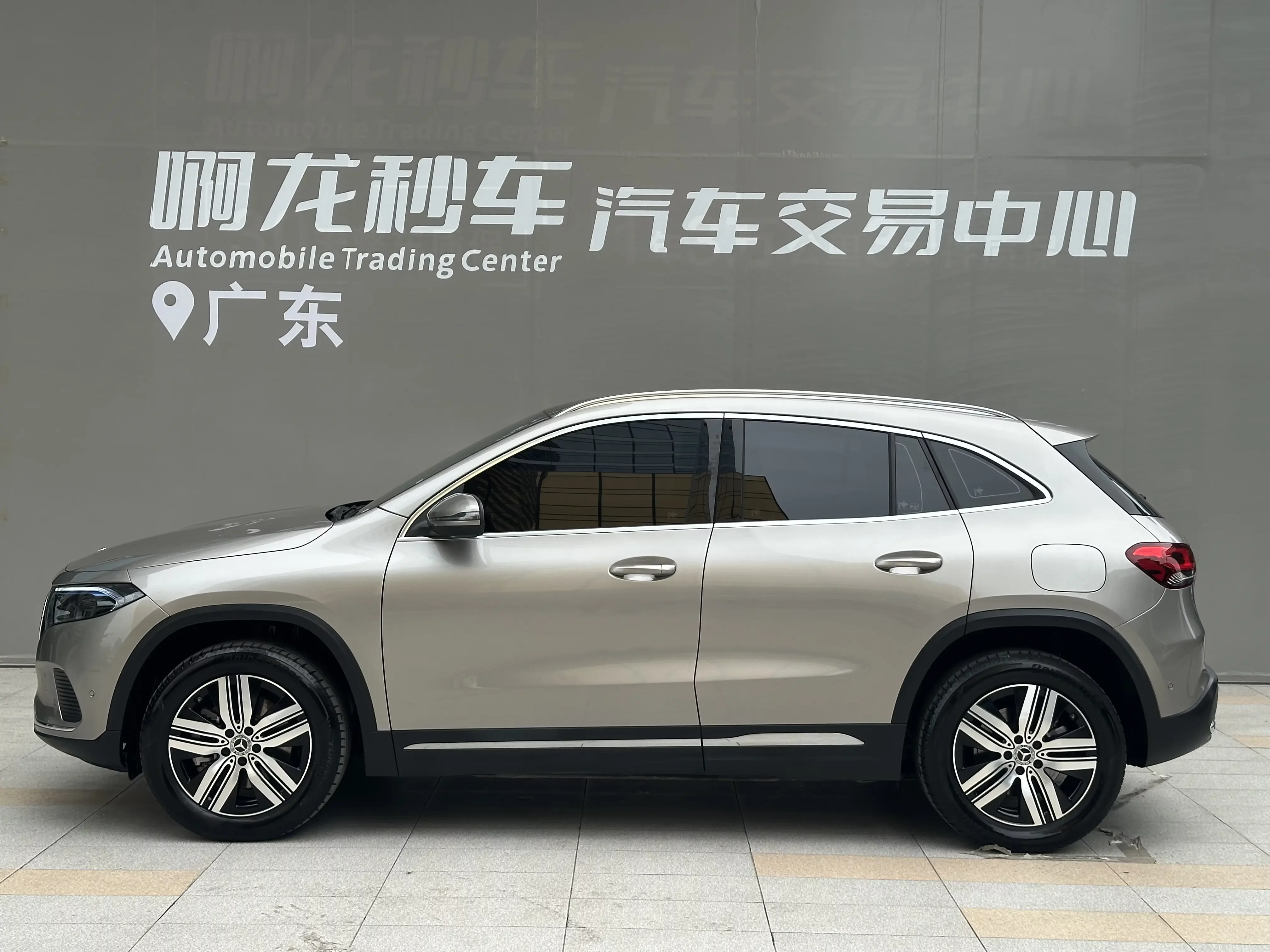 Mercedes-Benz EQA