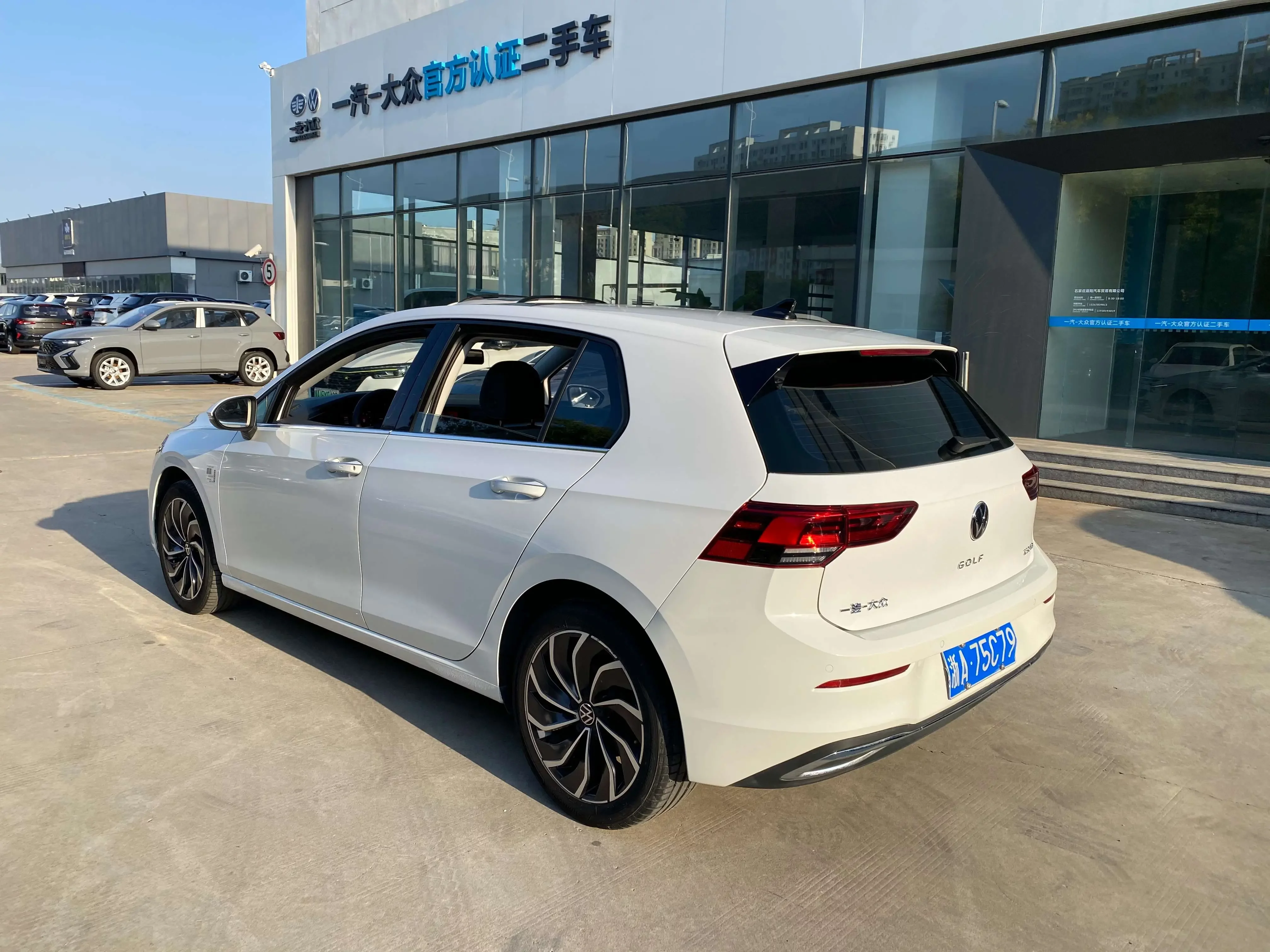 Volkswagen golf