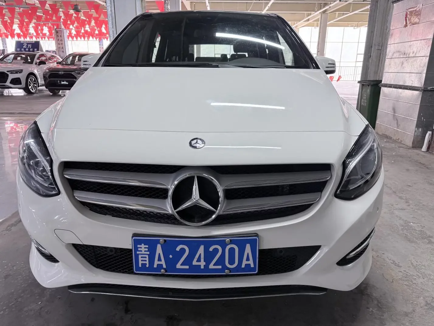 Mercedes-Benz B Class
