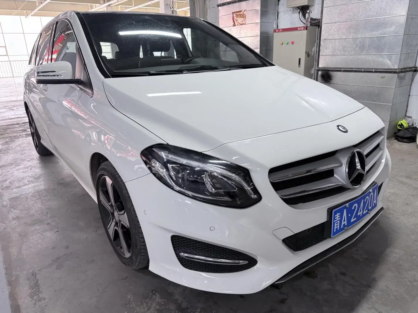 Mercedes-Benz B Class