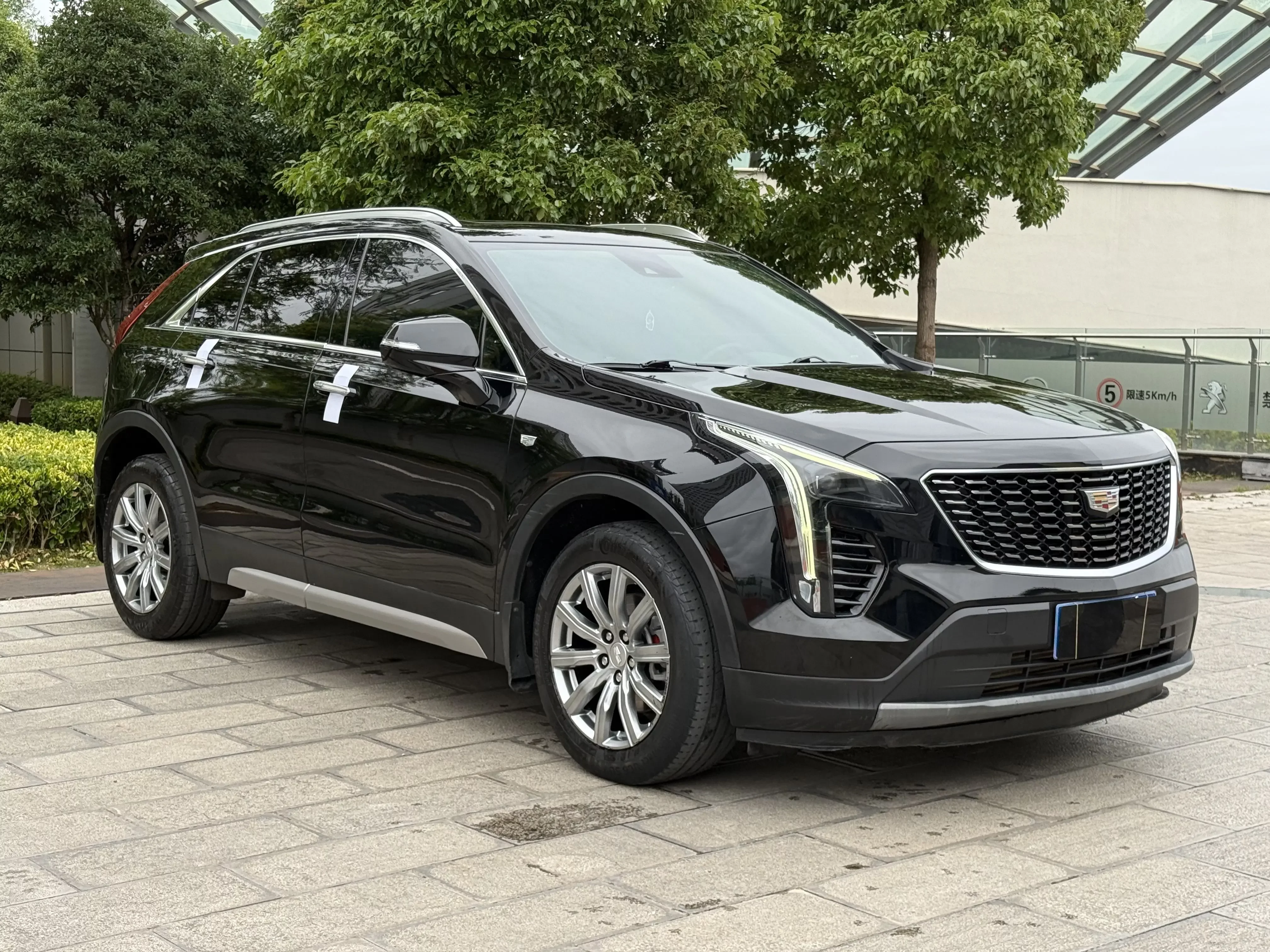 Cadillac XT4