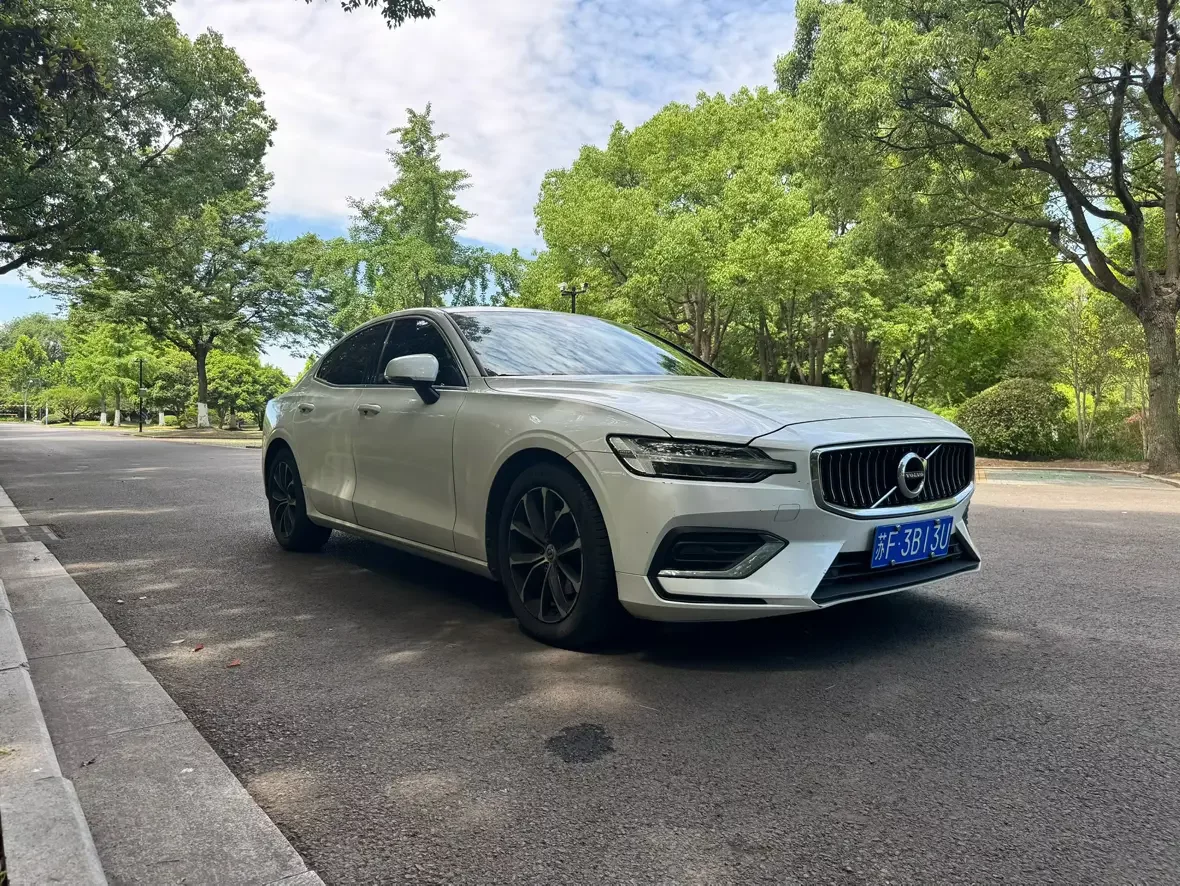Volvo S60