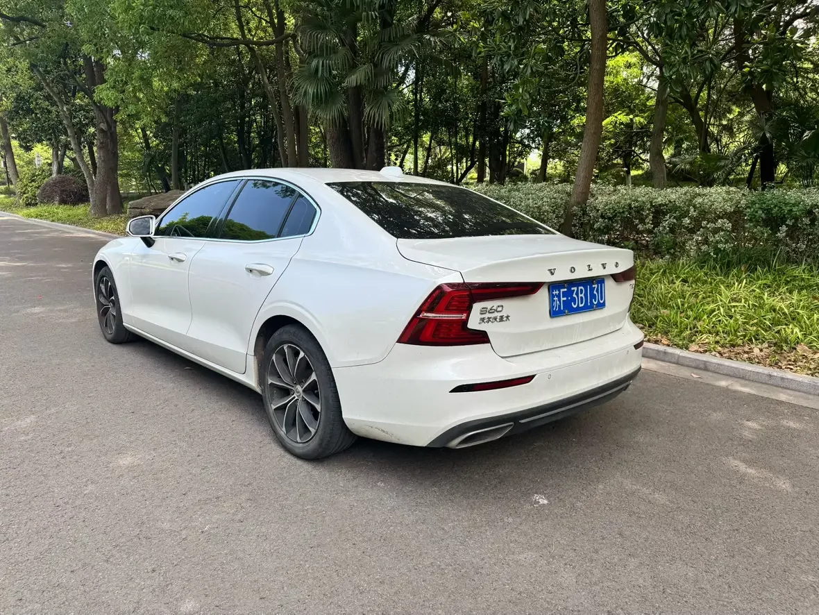 Volvo S60
