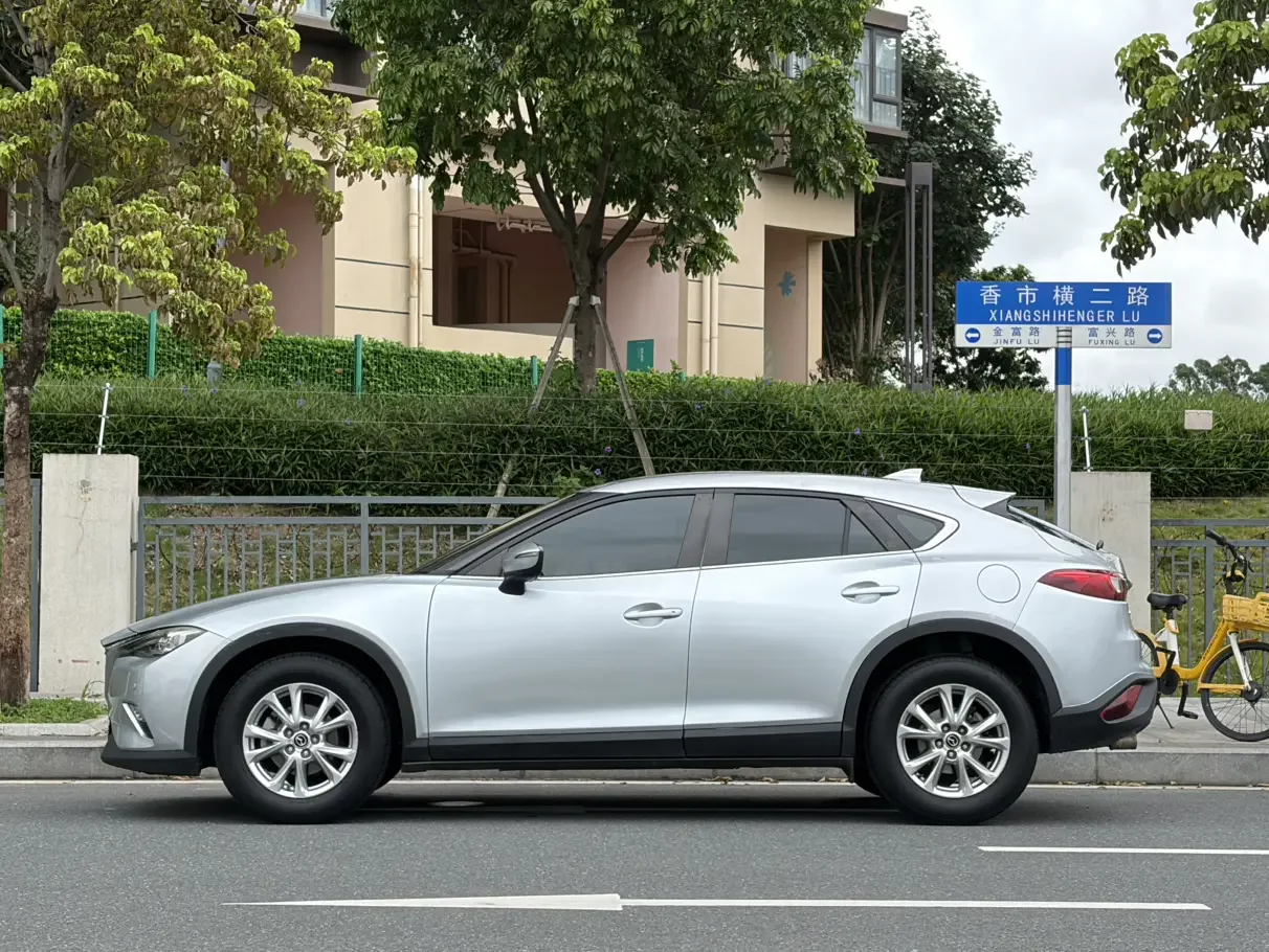 Mazda CX-4