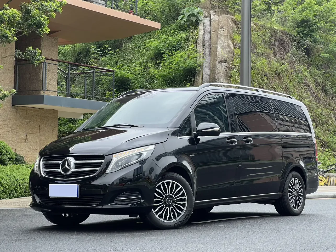 Mercedes-Benz V Class