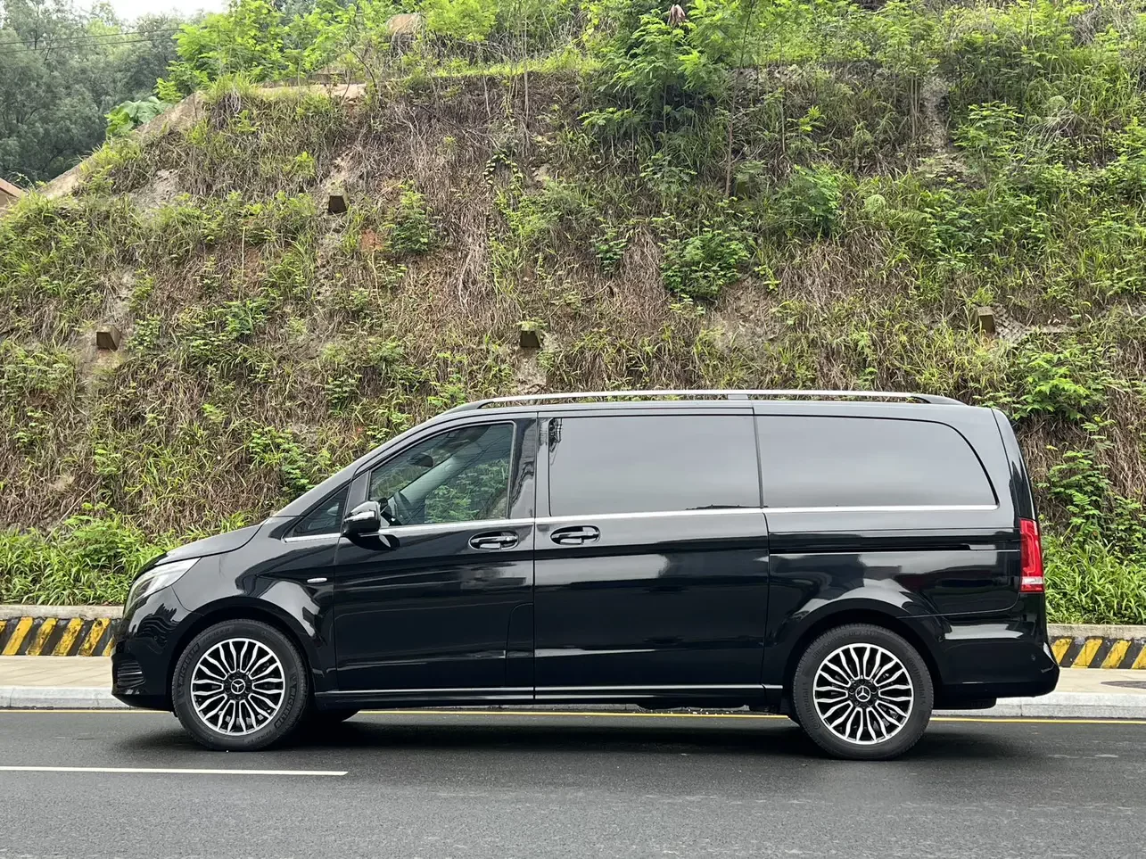 Mercedes-Benz V Class