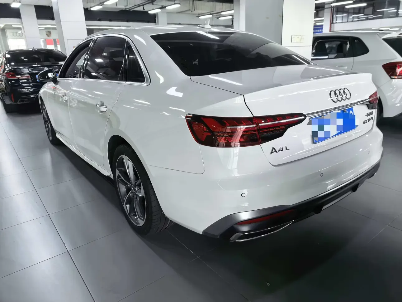 Audi A4L