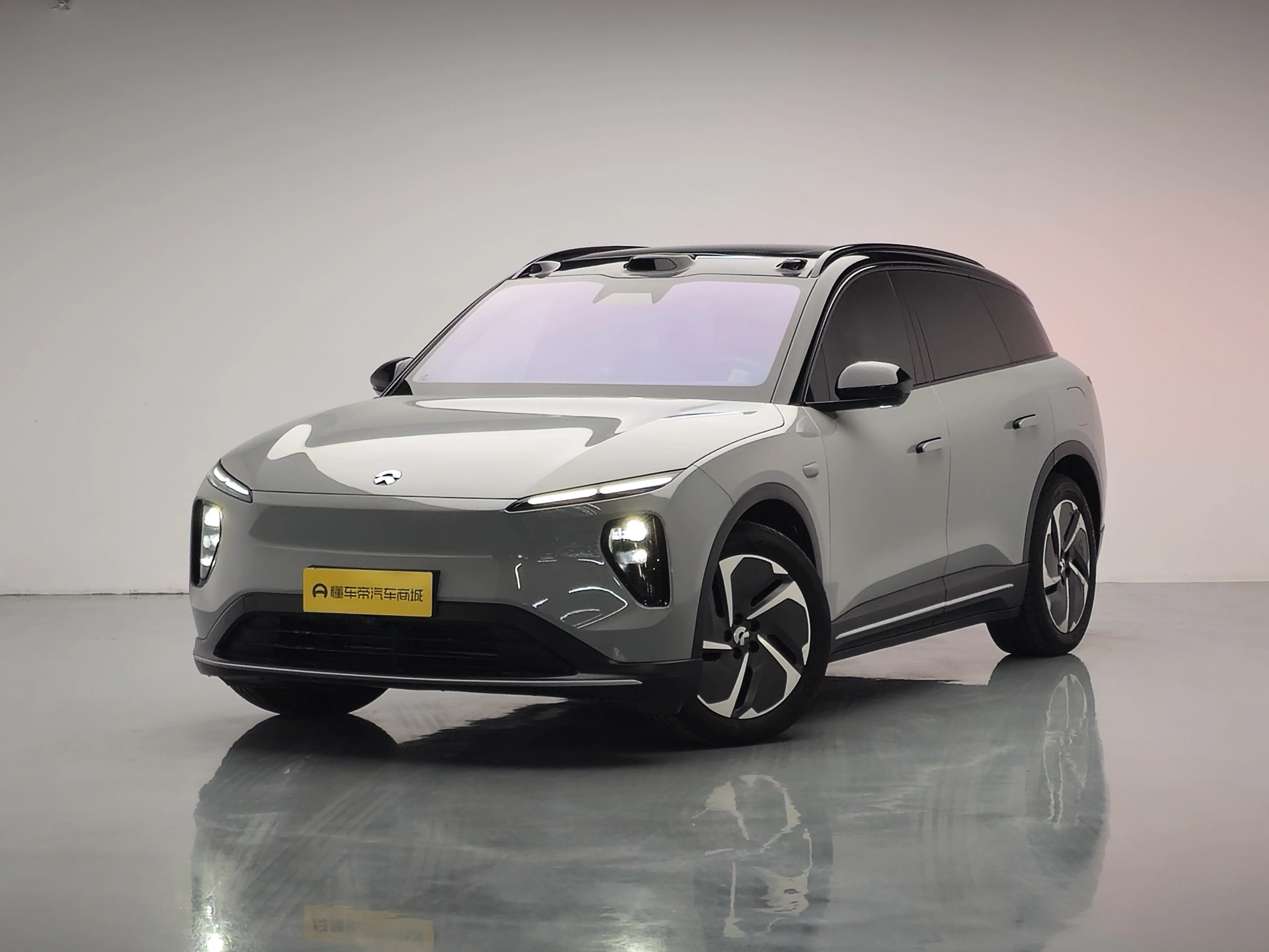 NIO ES6
