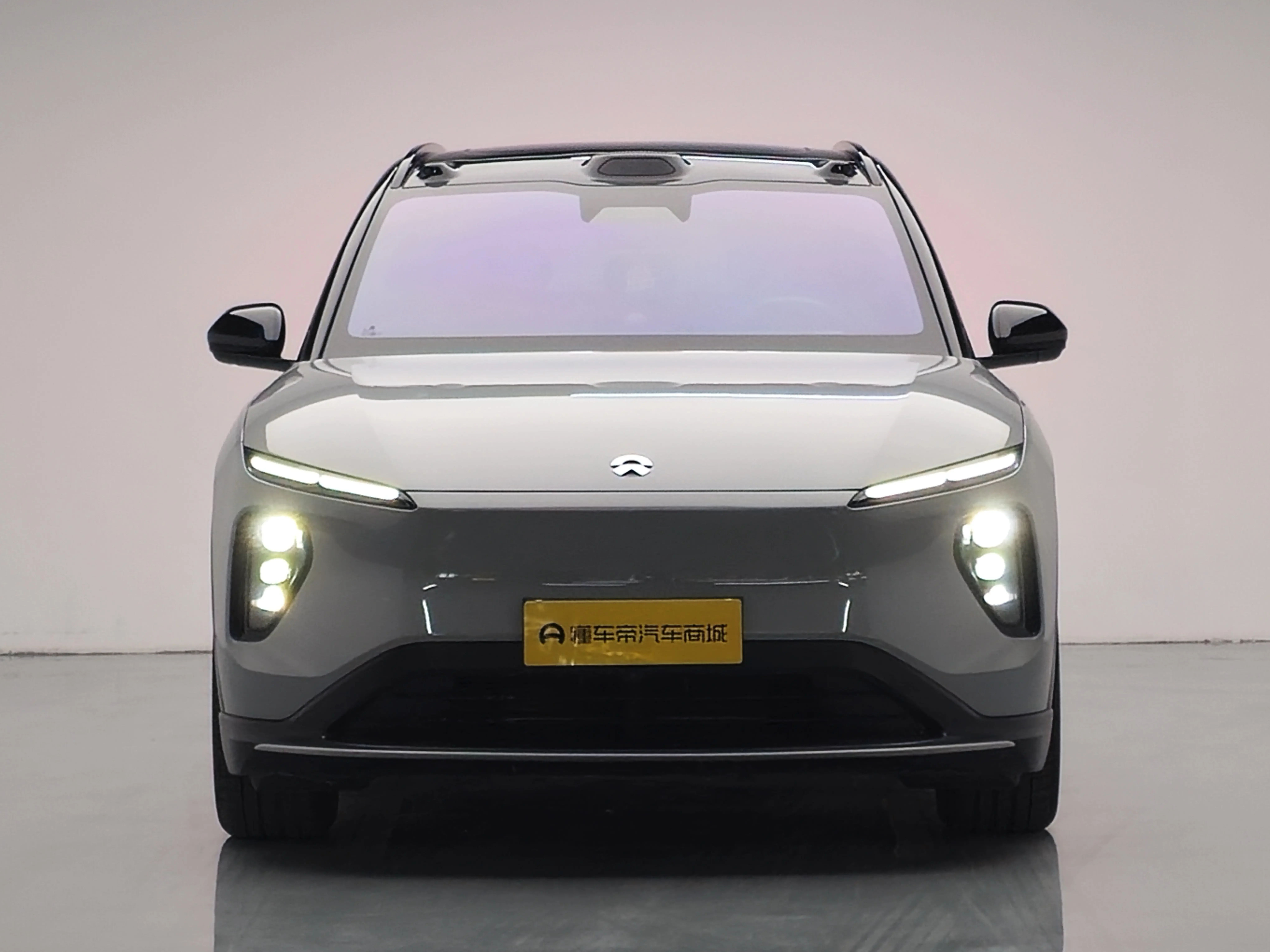 NIO ES6
