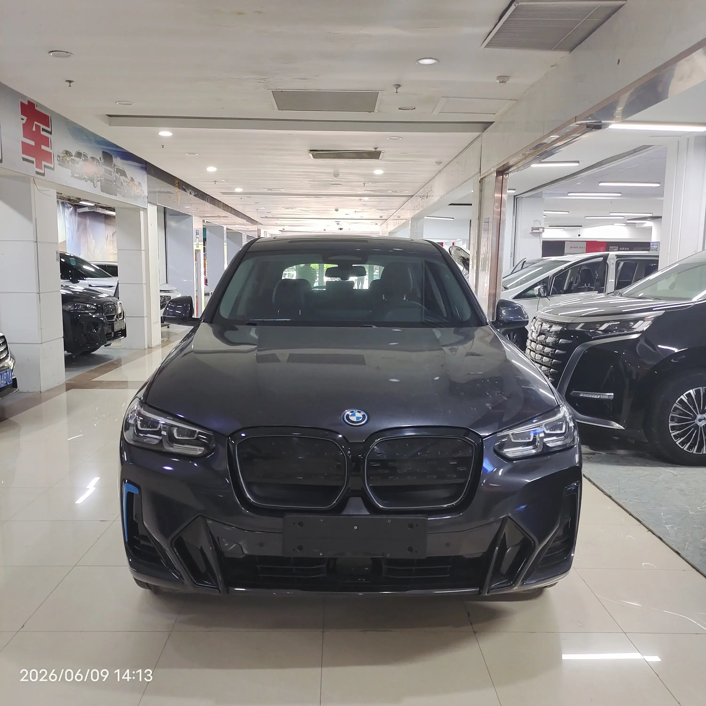 BMW iX3