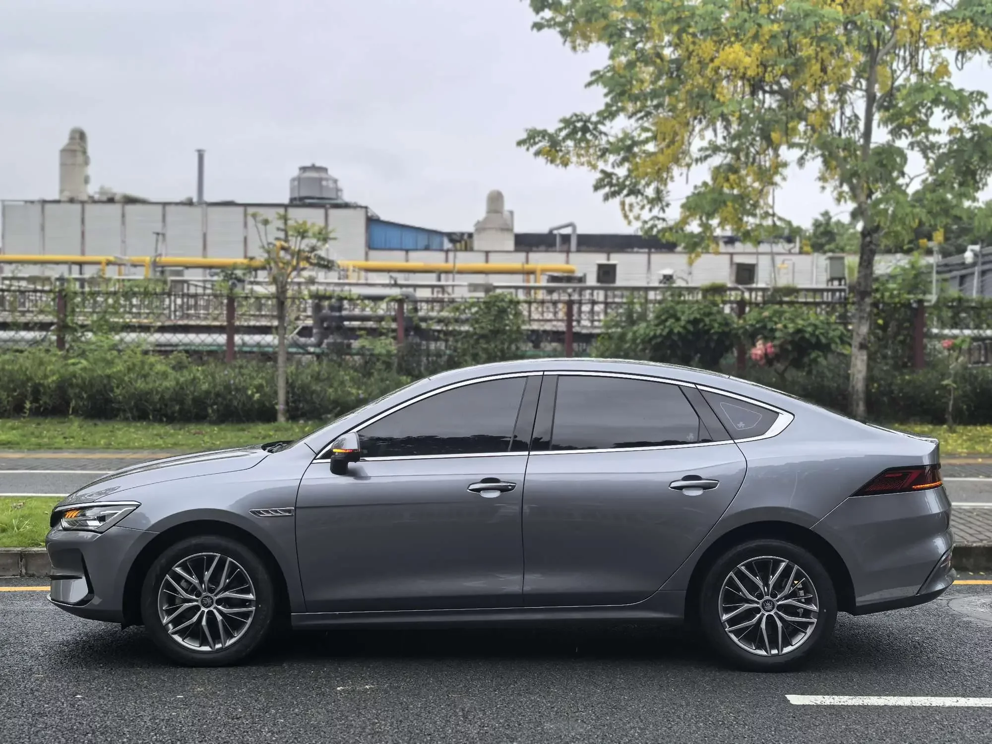 BYD Qin PLUS EV