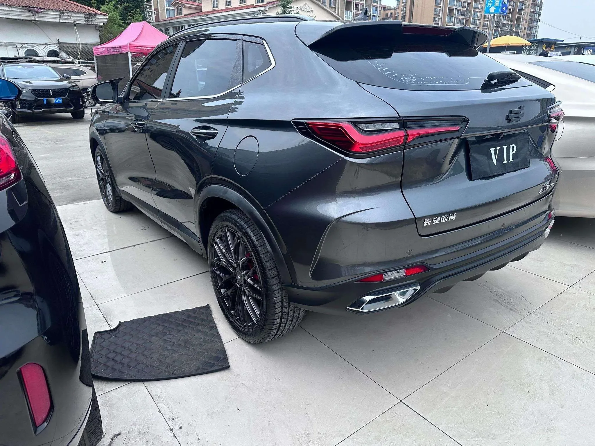 Oshan Changan Auchan X5