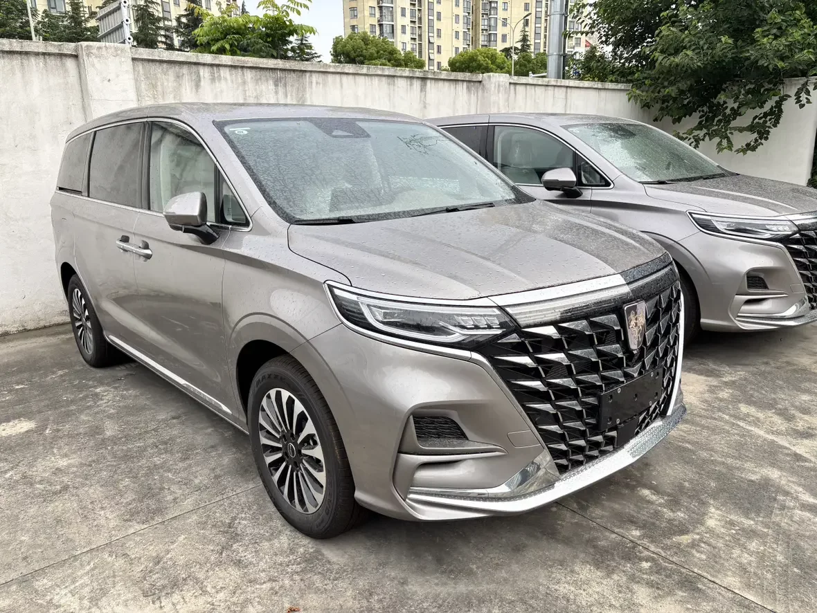 Roewe iMAX8 DMH