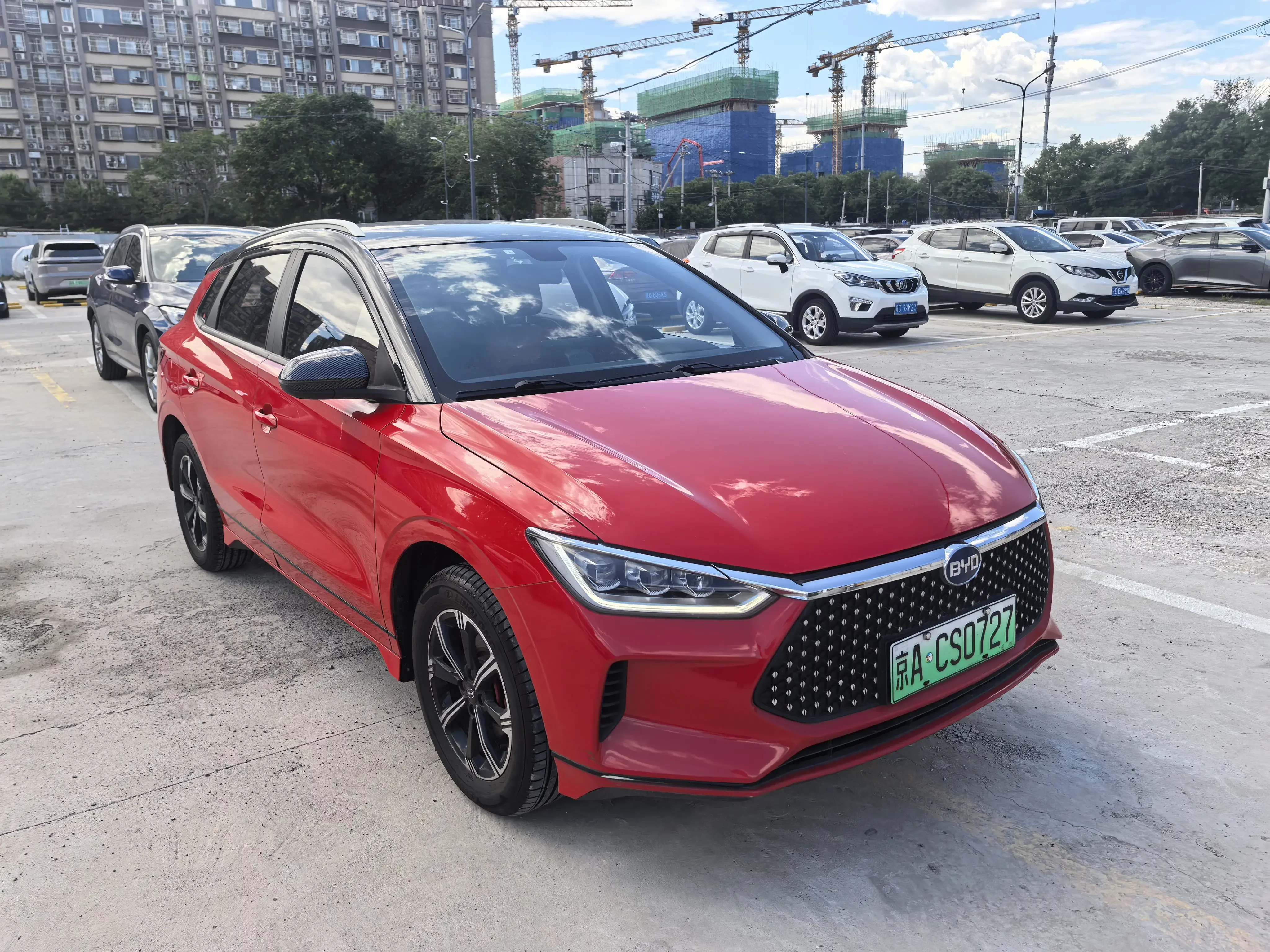 BYD e2