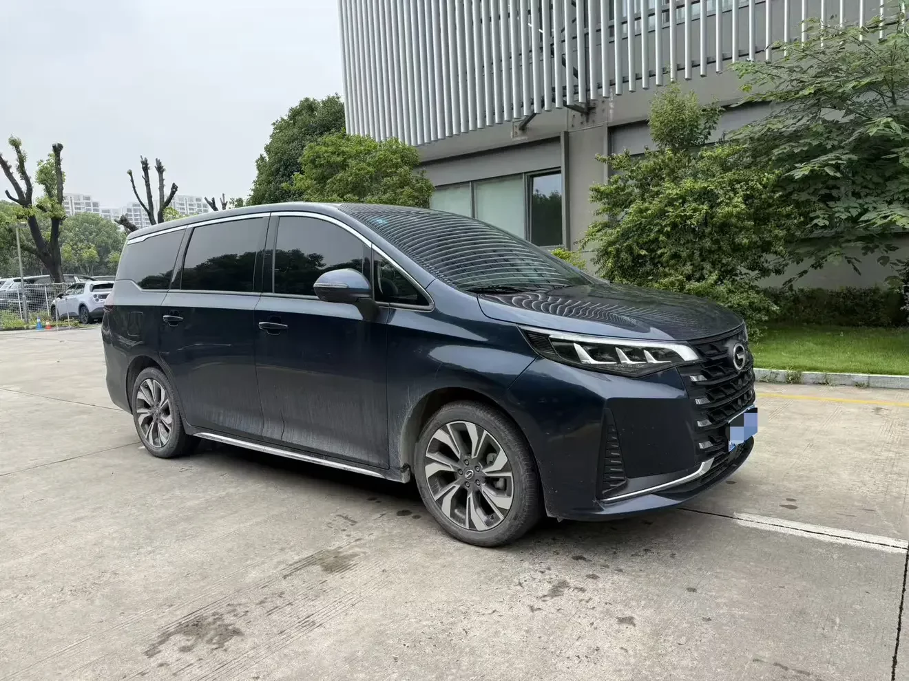 GAC Trumpchi M6  из Китая