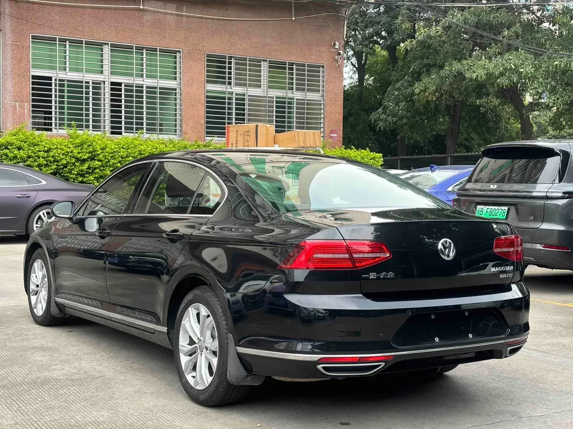 Volkswagen Magotan