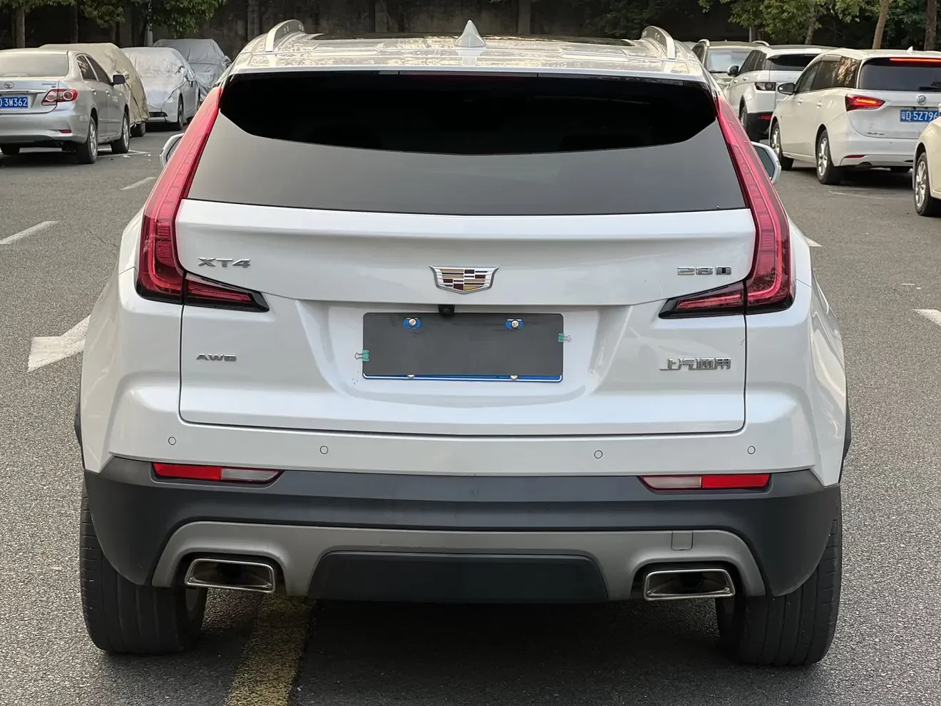 Cadillac XT4