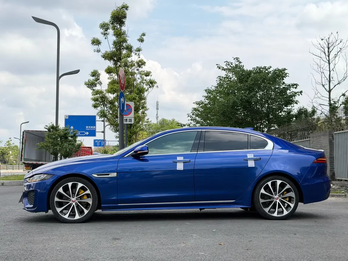 Jaguar XEL