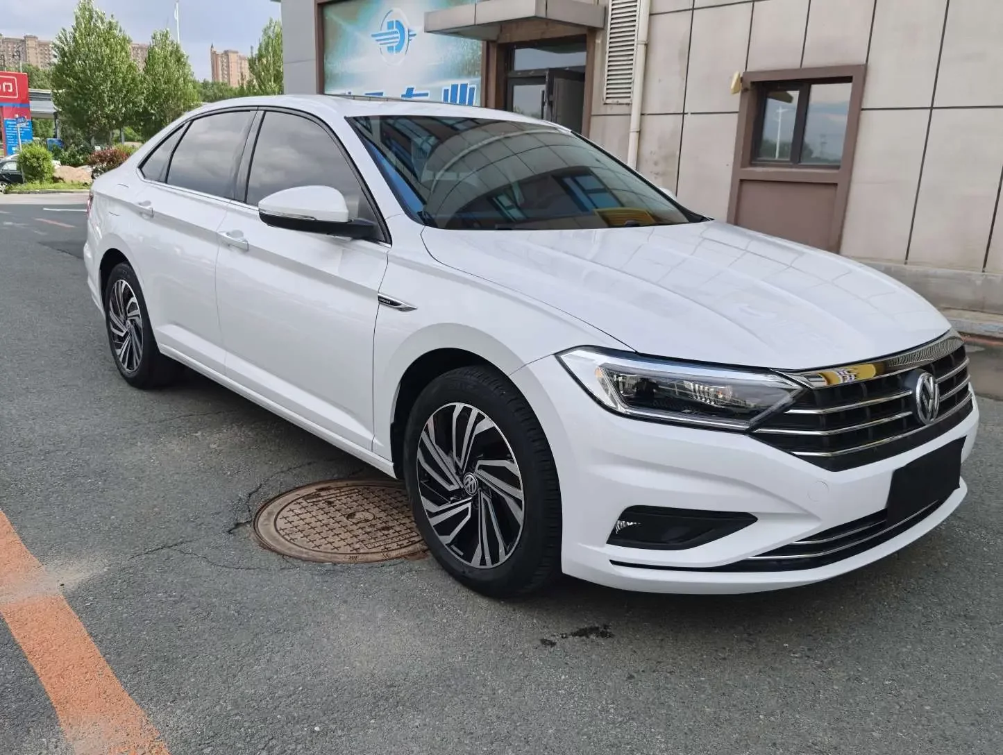 Volkswagen Sagitar