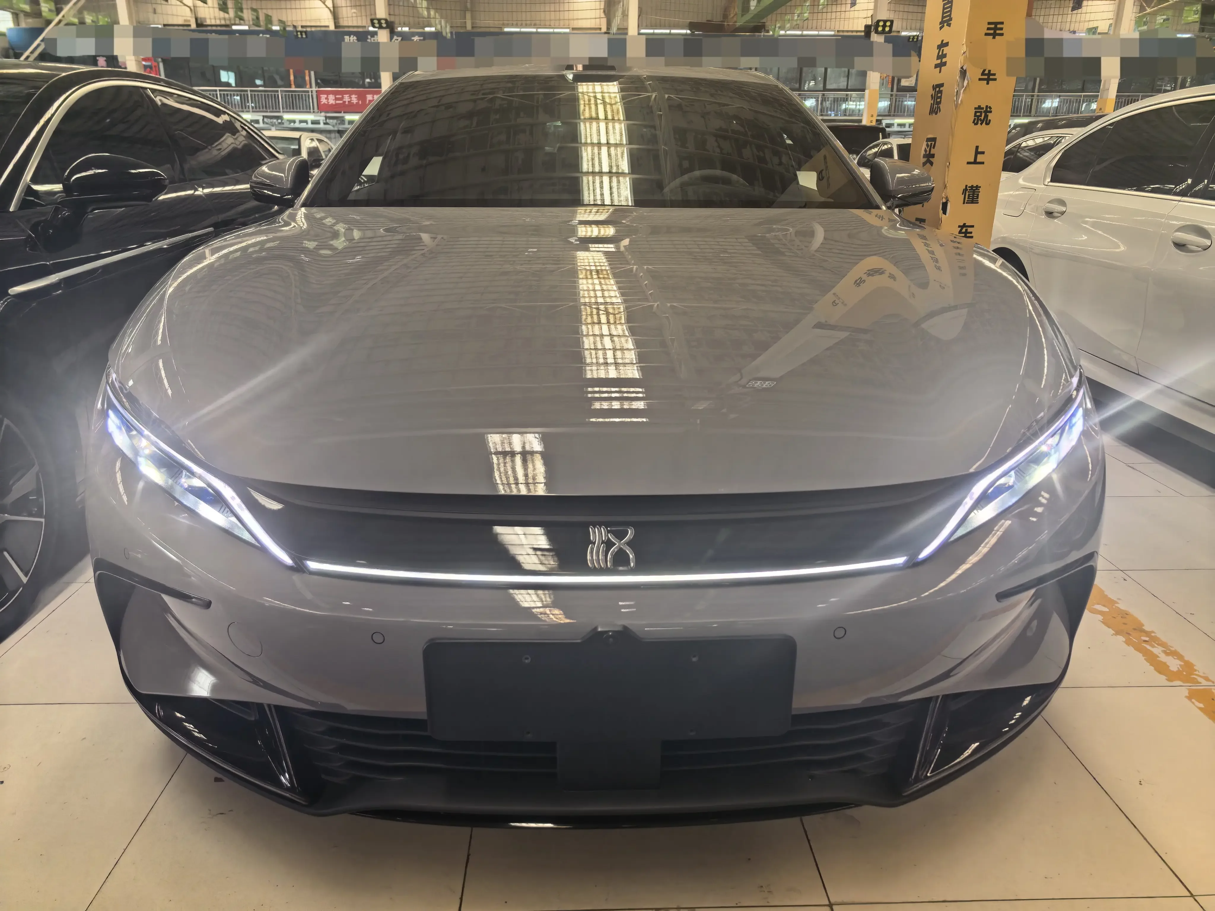 BYD Han EV