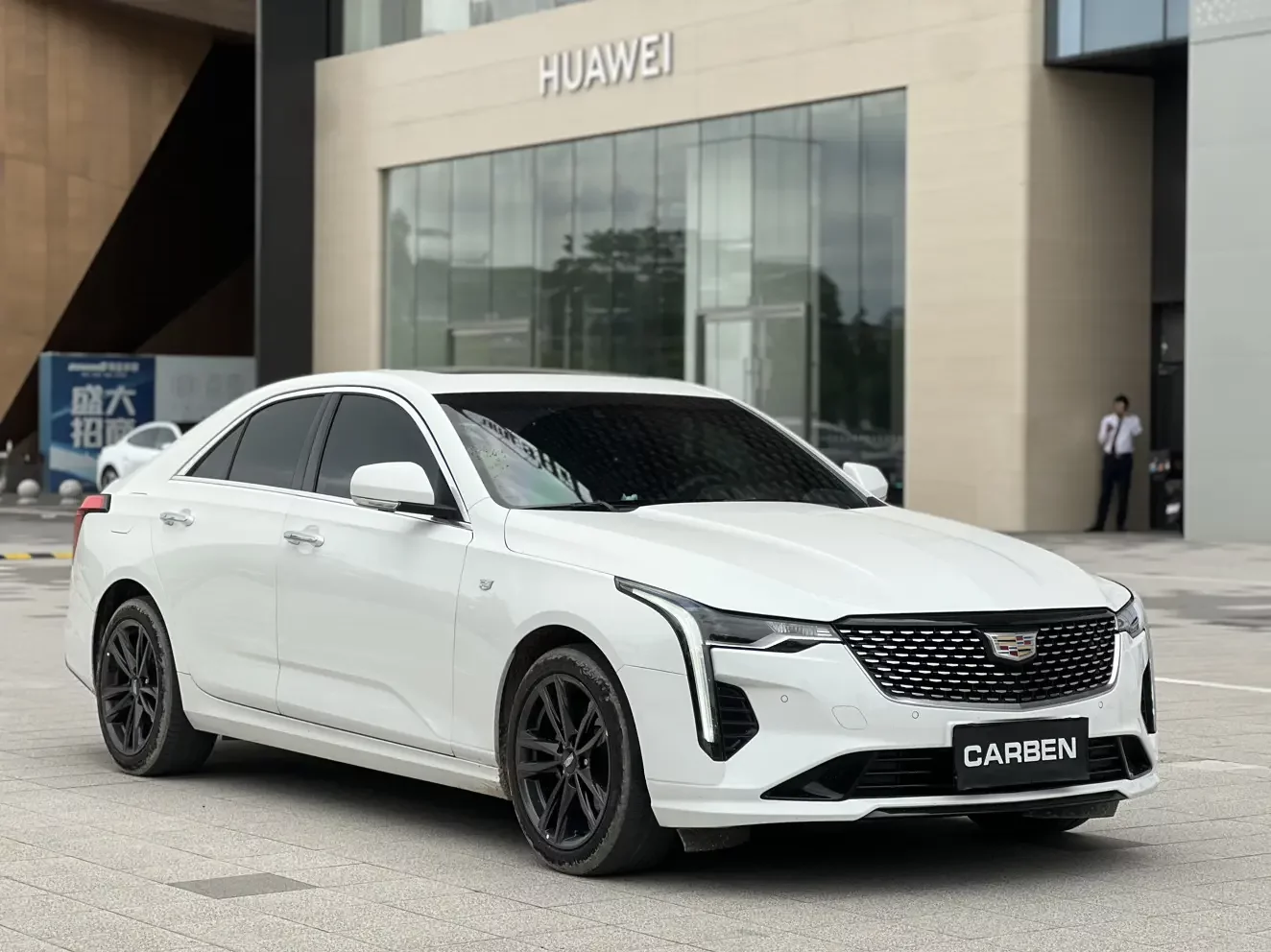 Cadillac CT4