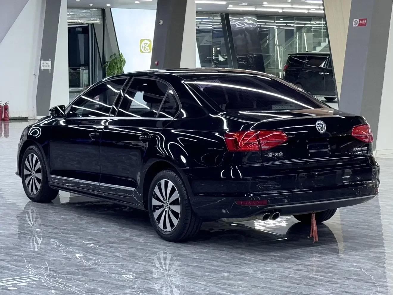 Volkswagen Sagitar