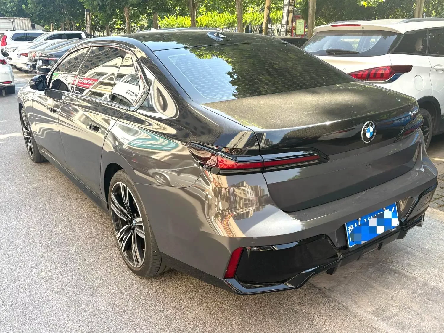 BMW 7 Series