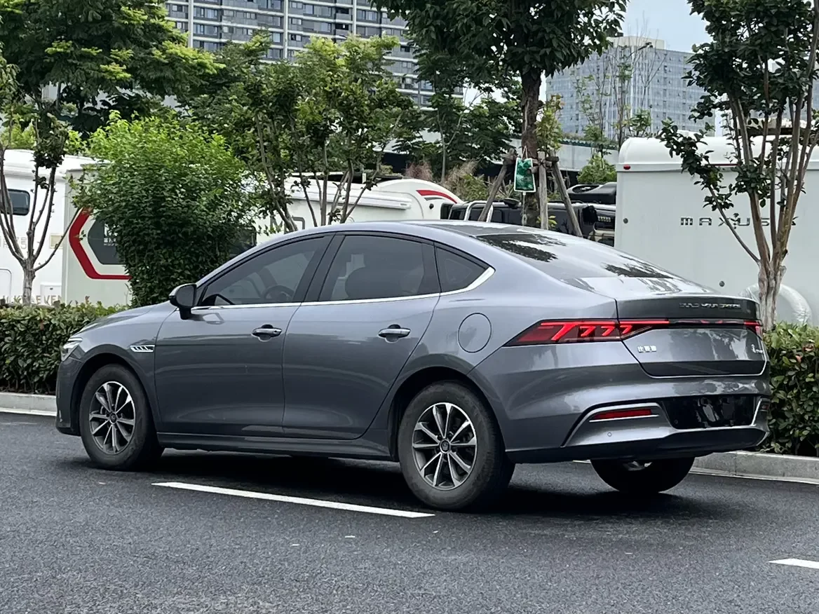 BYD Qin PLUS DM