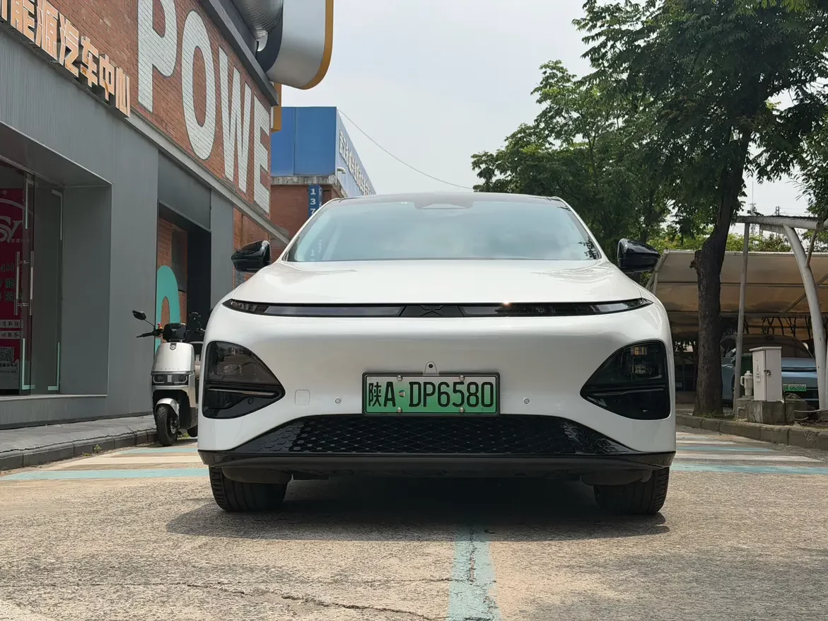 Xpeng G6