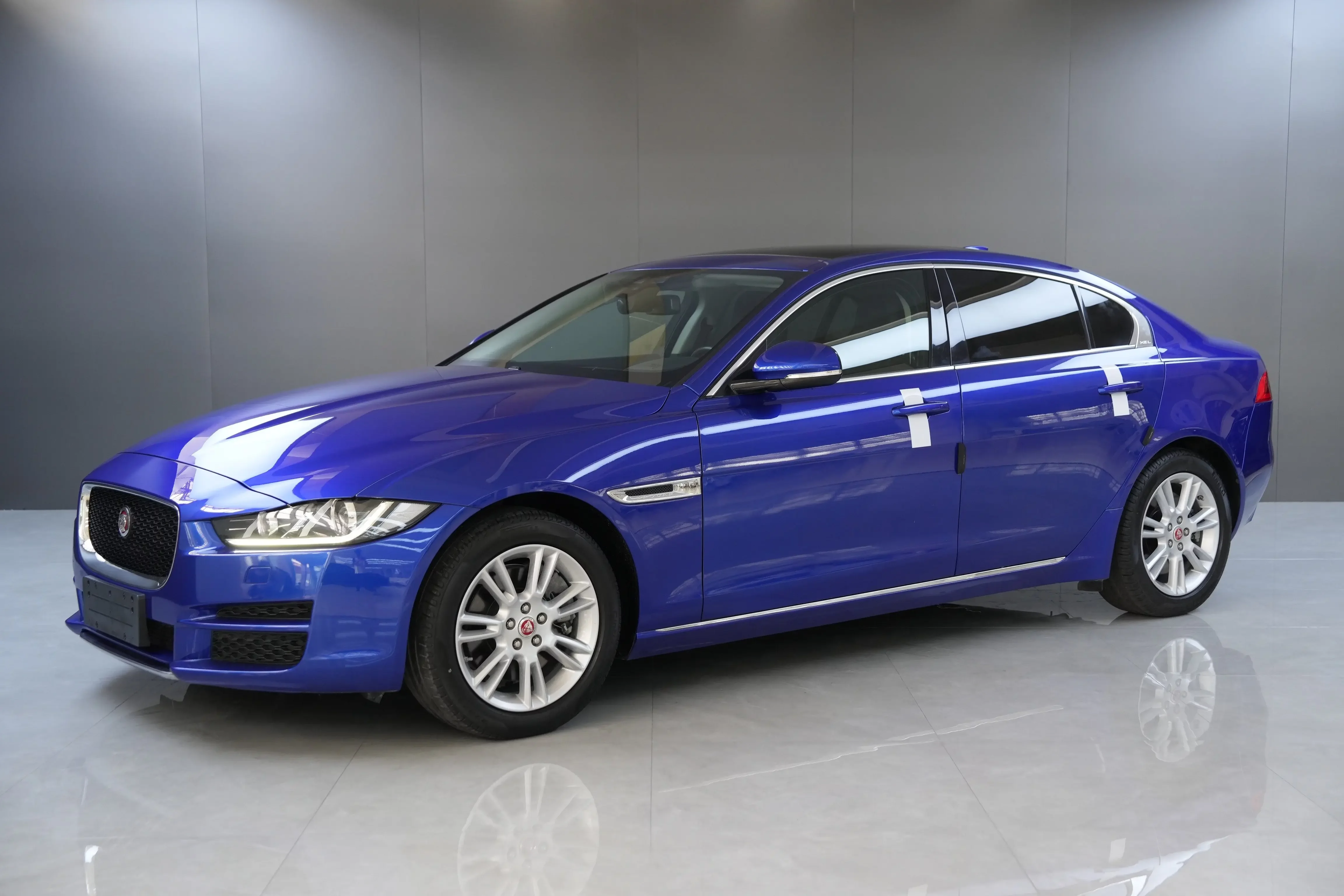 Jaguar XEL