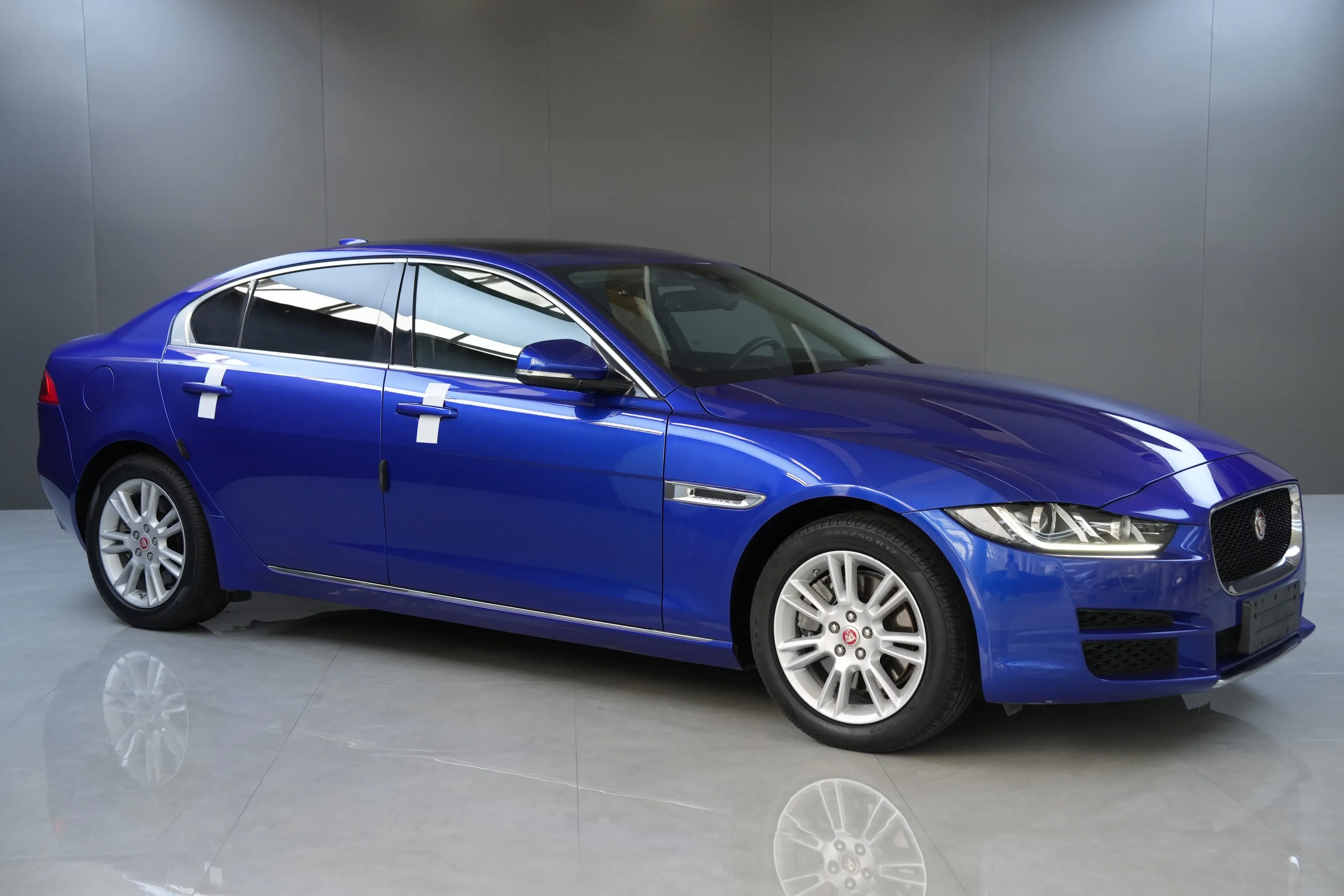 Jaguar XEL