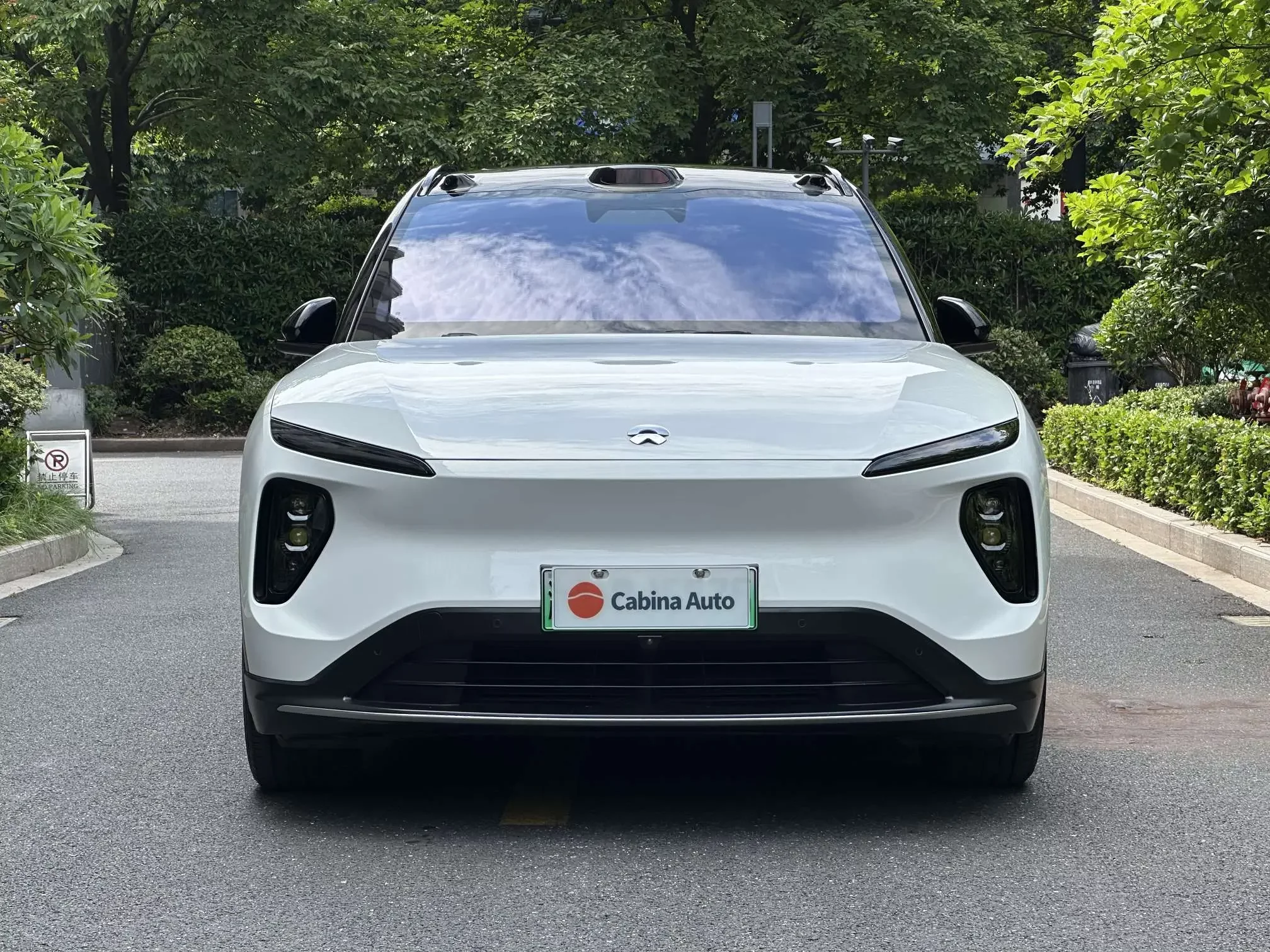 NIO ES6