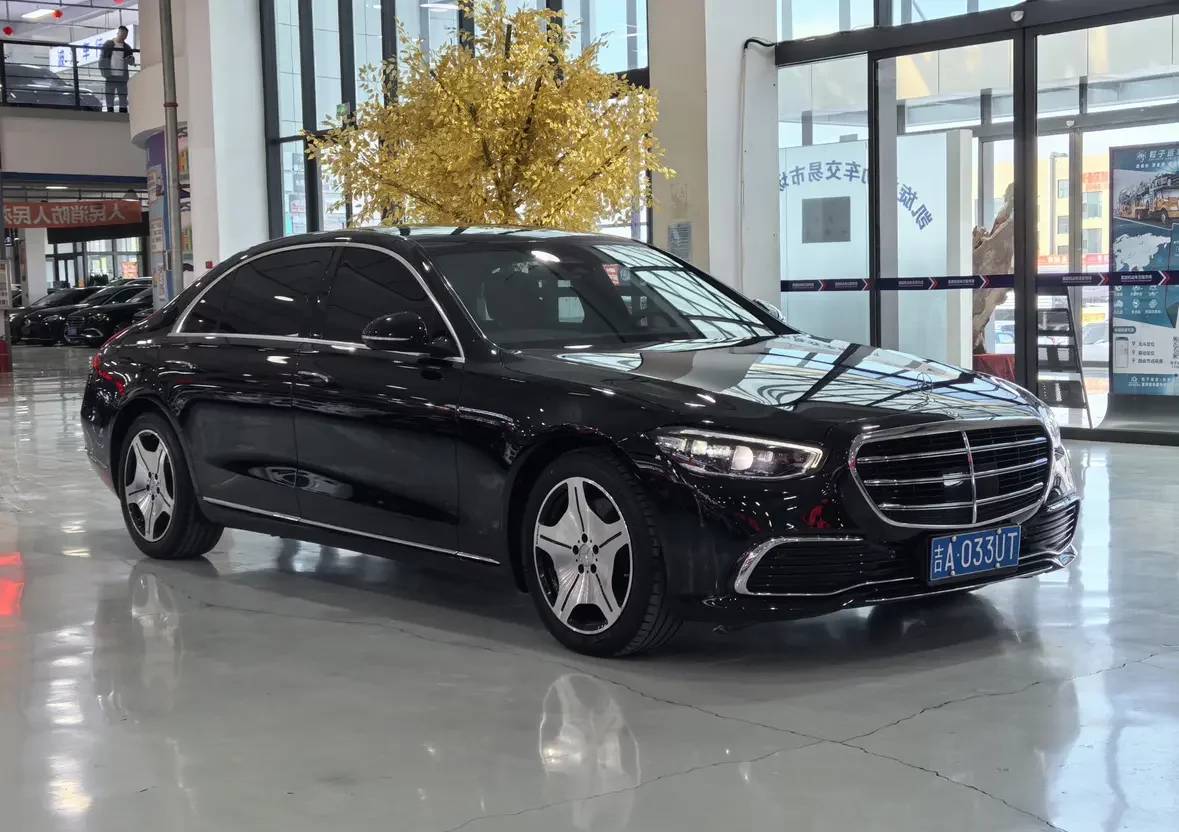 Mercedes-Benz S Class
