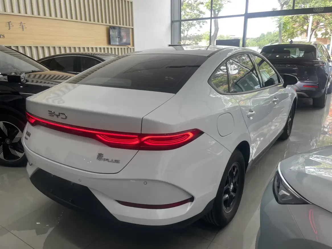 BYD Qin PLUS DM