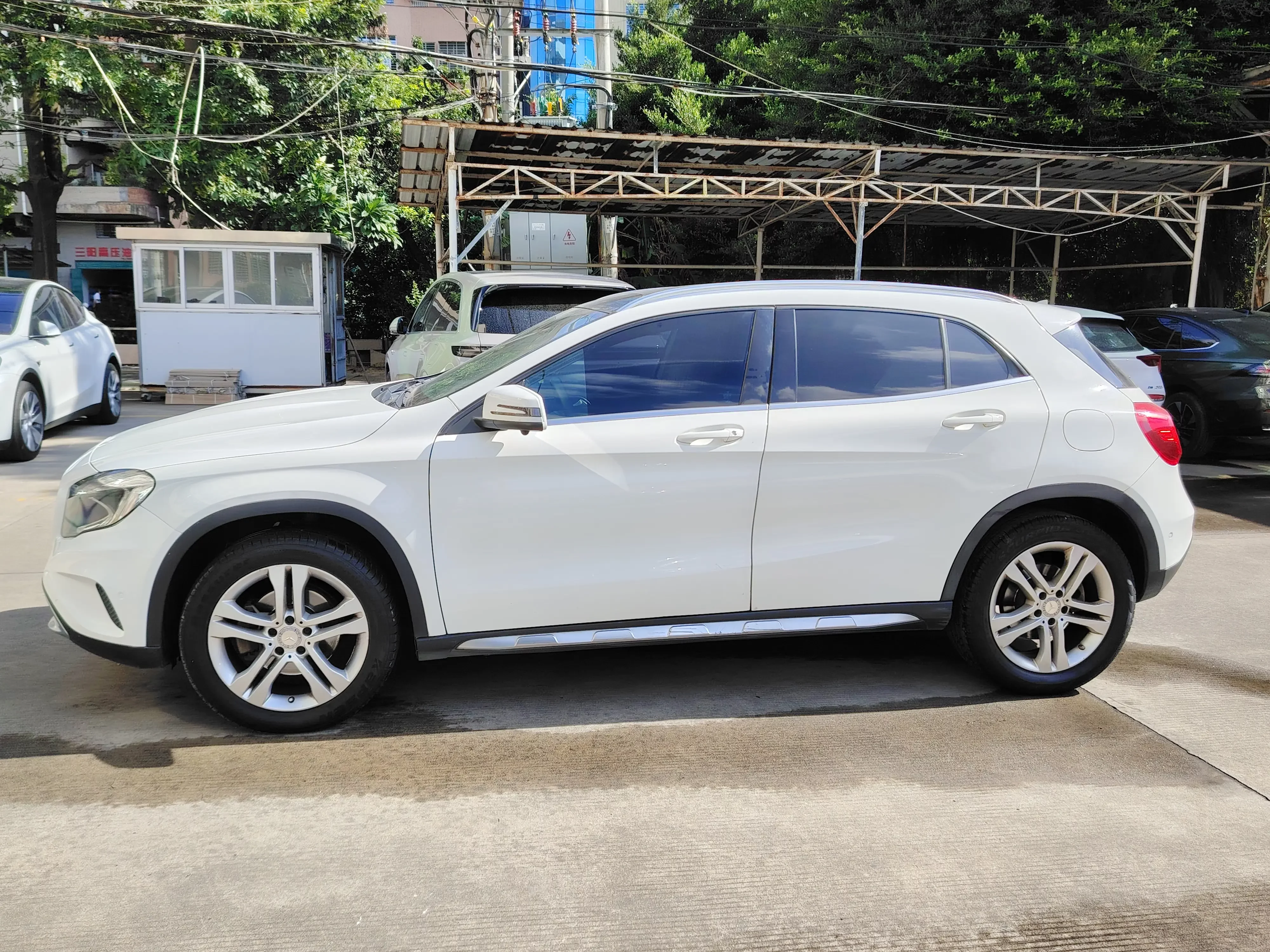 Mercedes-Benz GLA