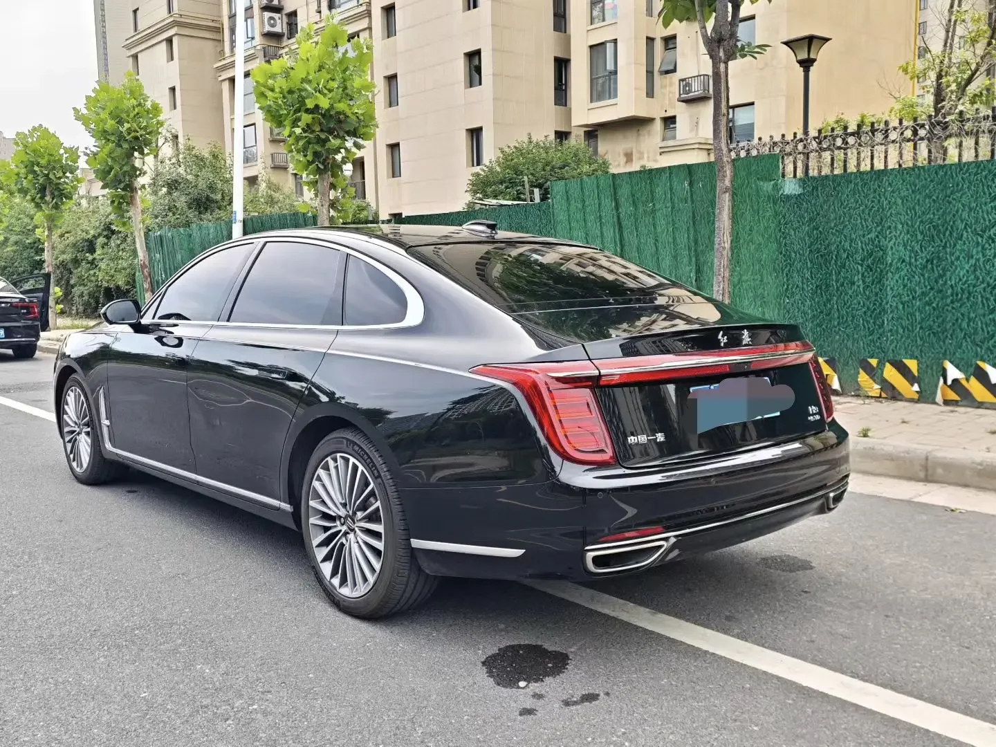 Hongqi H9