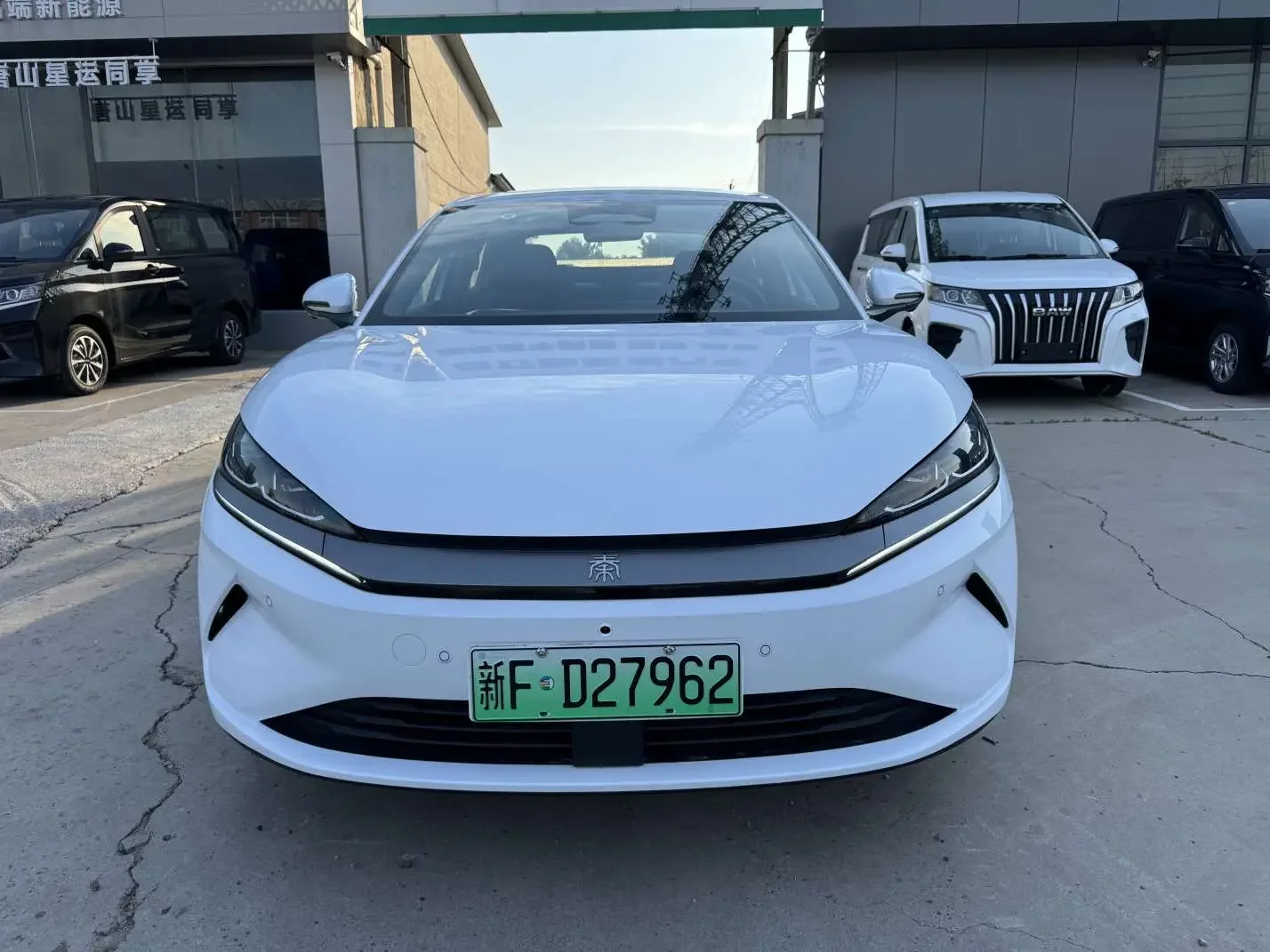 BYD Qin L EV
