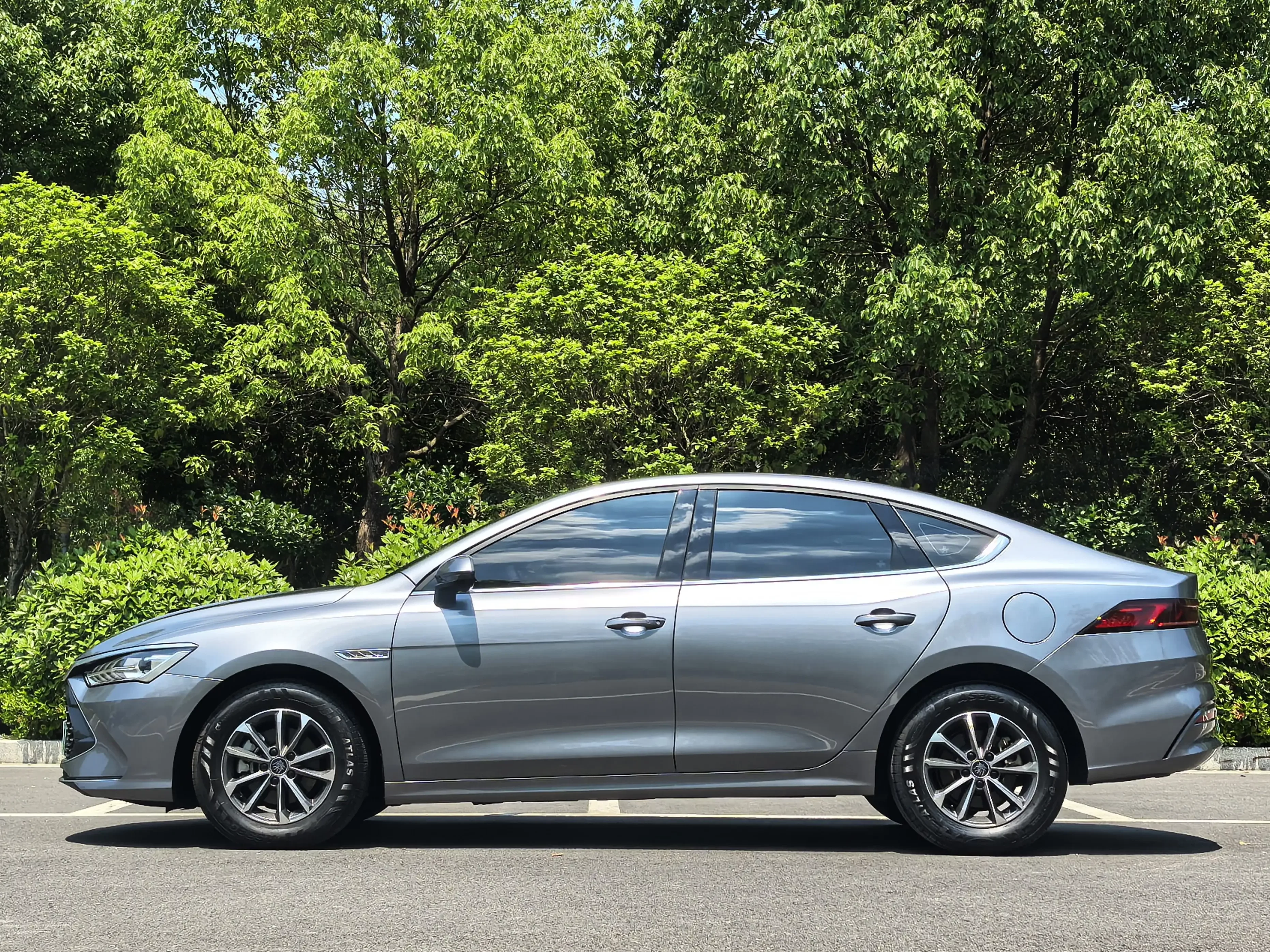 BYD Qin PLUS DM