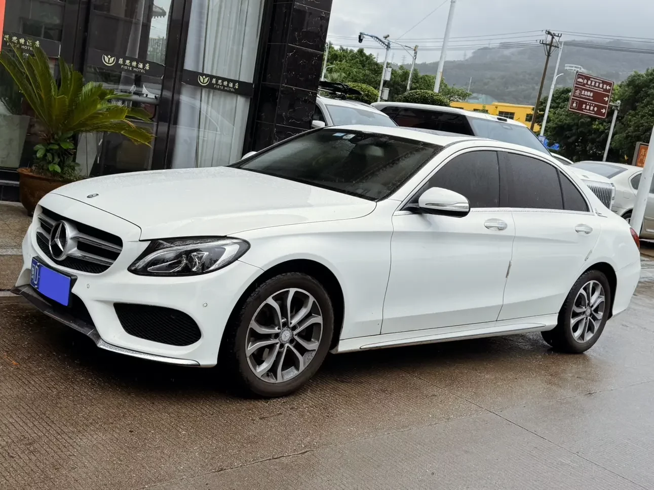 Mercedes-Benz C Class