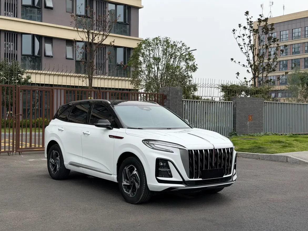 Hongqi HS3