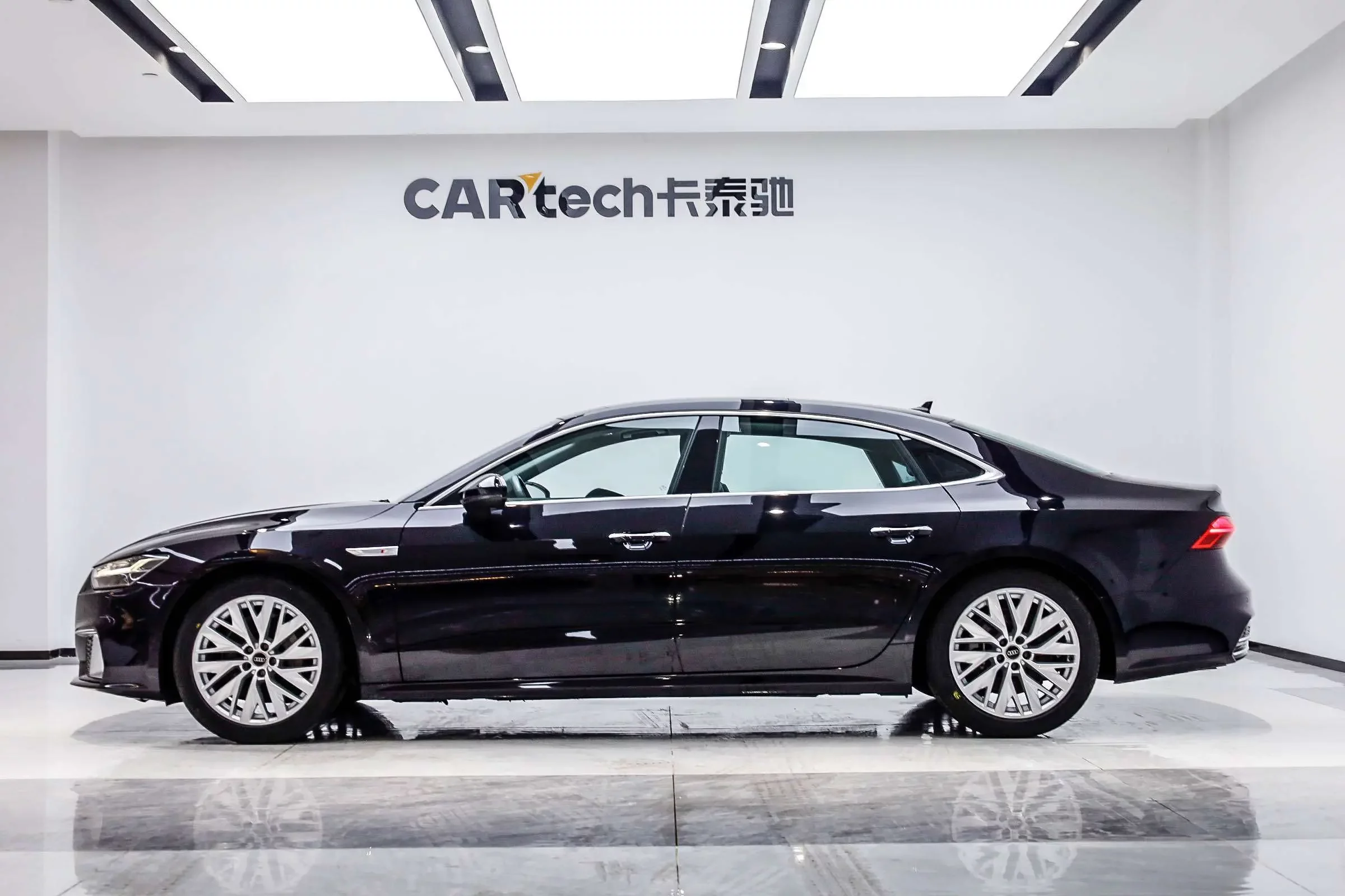 Audi A7L